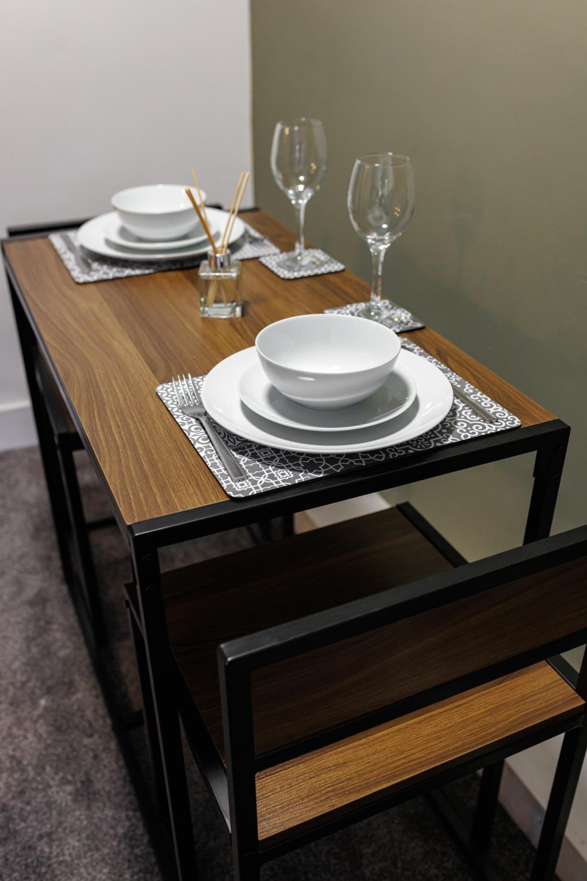 Studio Apartment photo 3