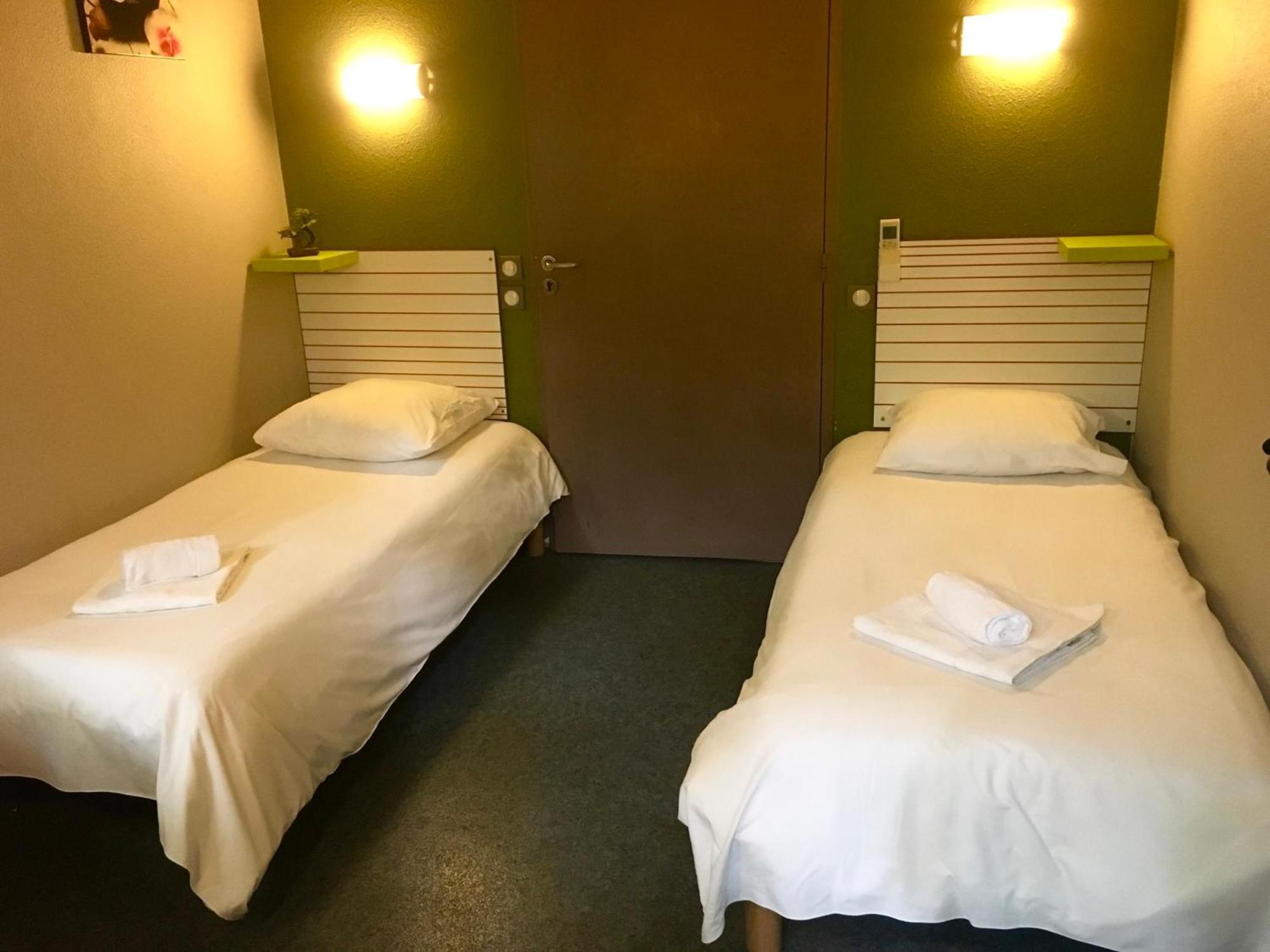 Double or Twin Room - Disability Access - Photo 1