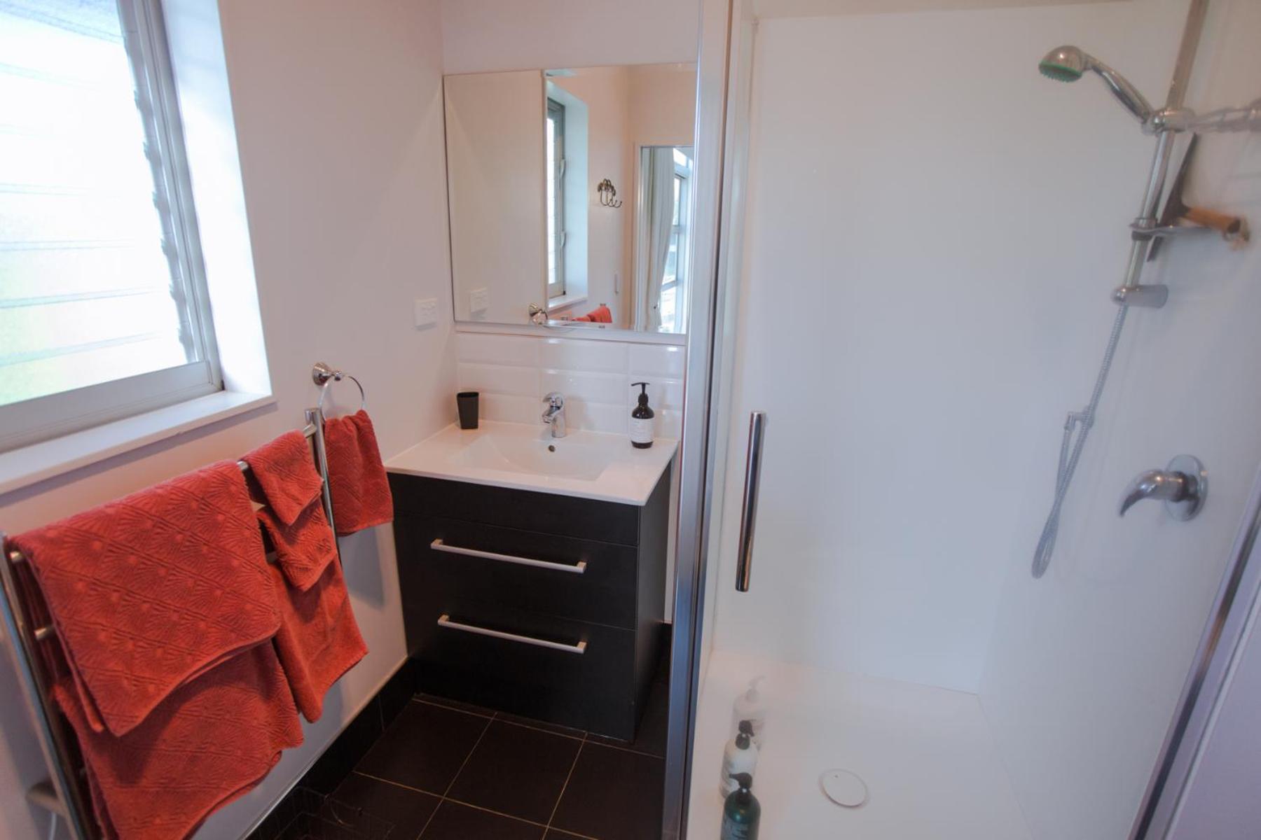 Three-Bedroom House - Photo 15