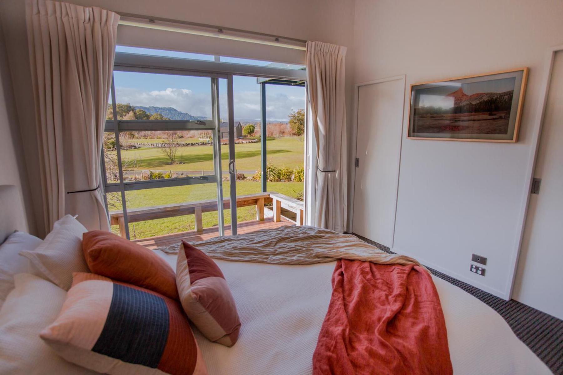 Three-Bedroom House - Photo 11