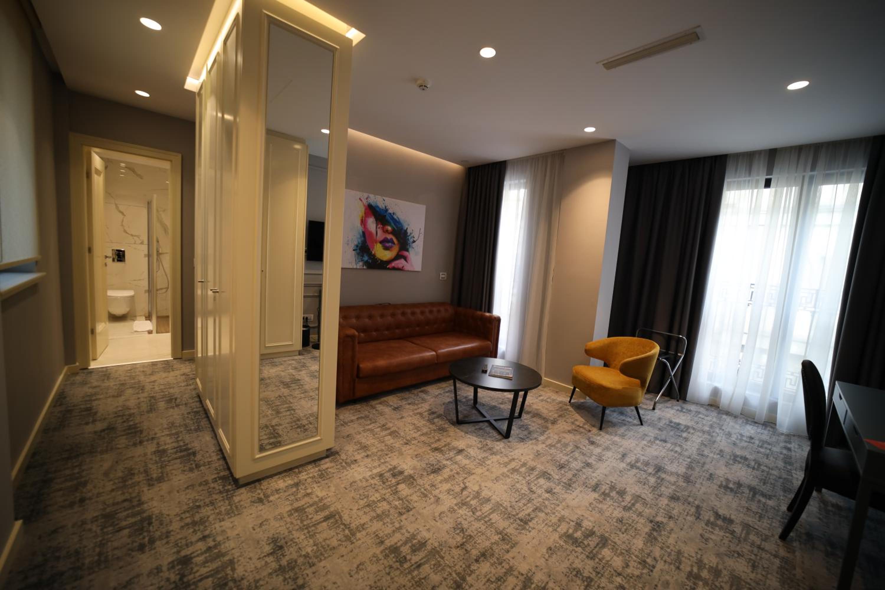 Junior Suite - Photo 2