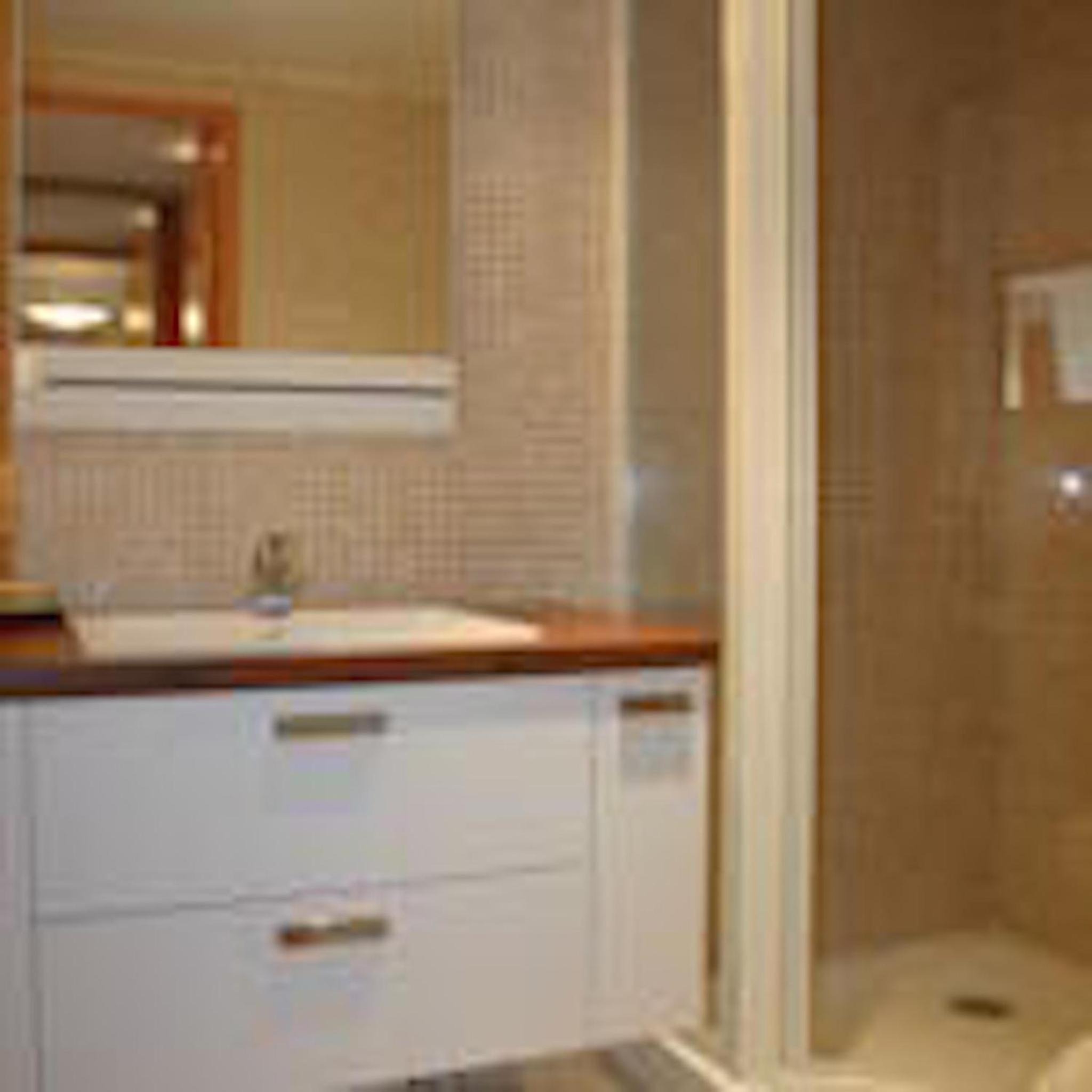 Loggia Club Room photo 2
