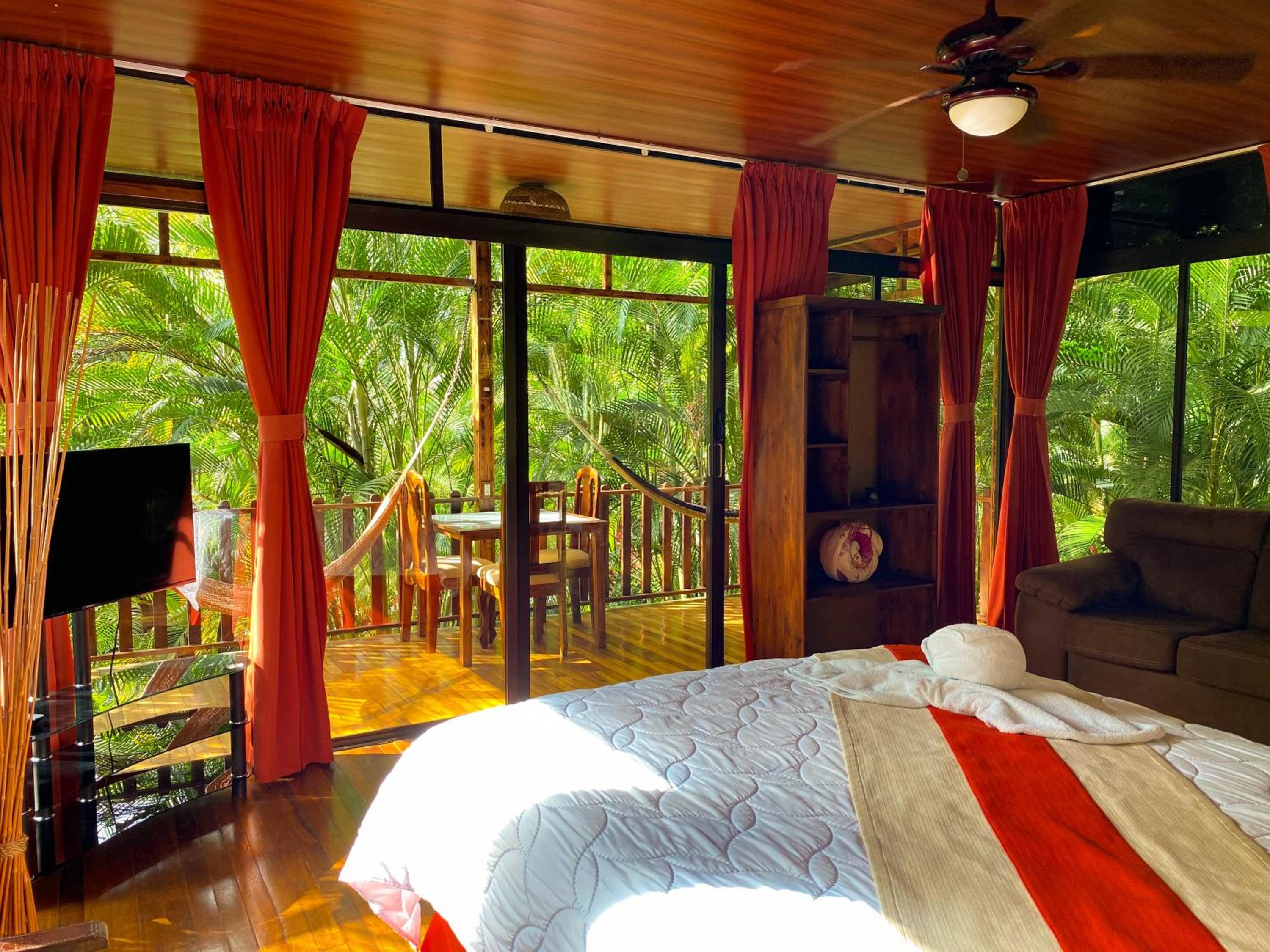Glass Bungalow with Balcony | 1 Queen Bed & 1 Twin Bed
