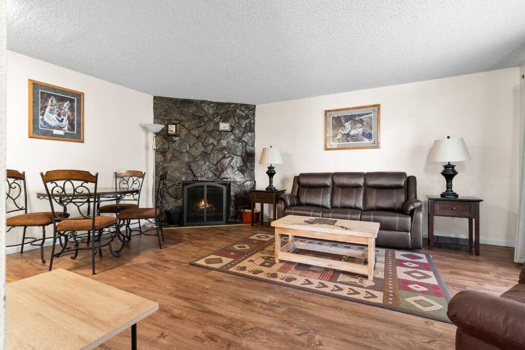 Two-Bedroom Apartment photo 1