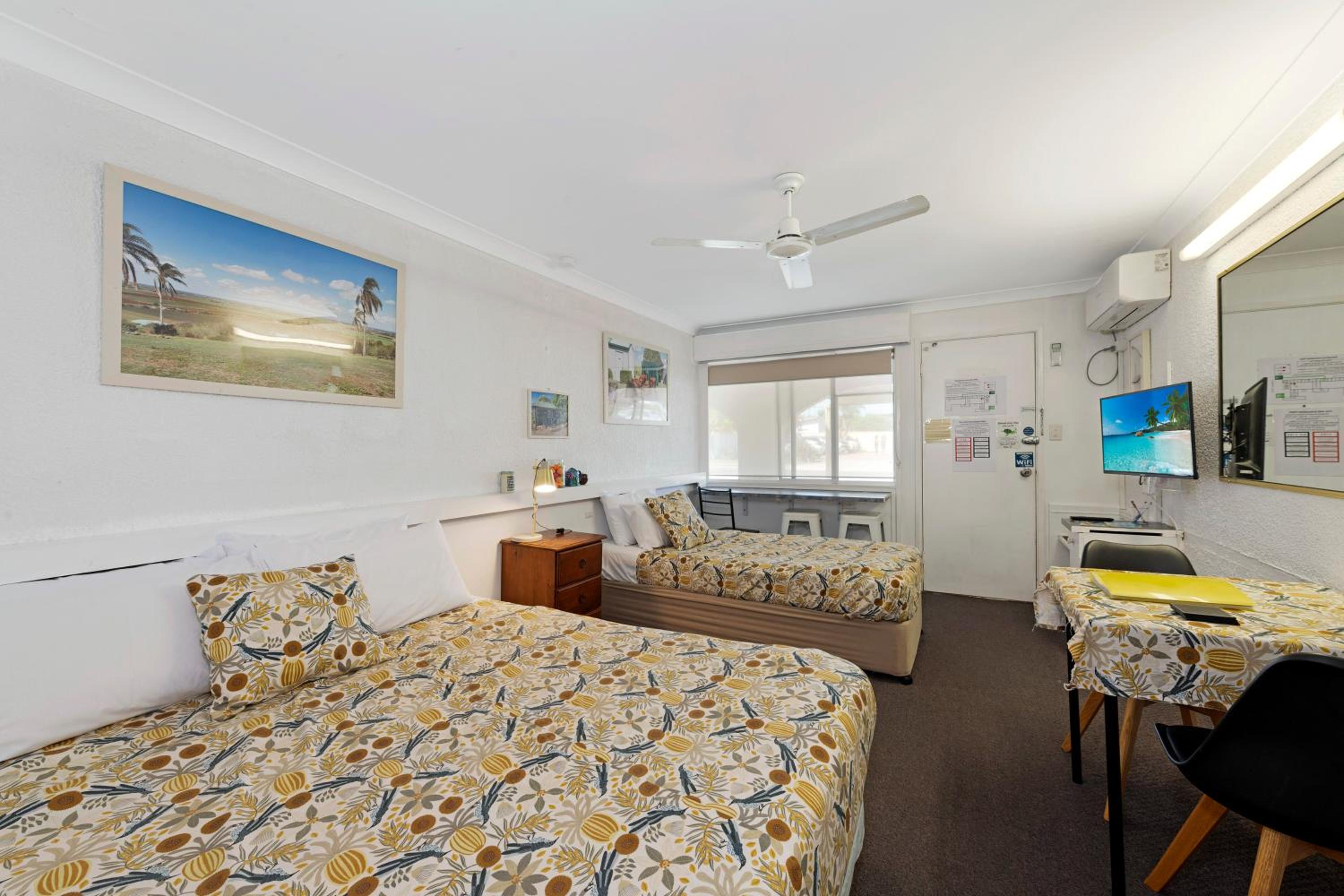 Double or Twin Room photo 1