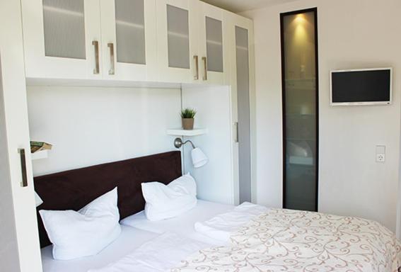 Studio Apartment with Balcony