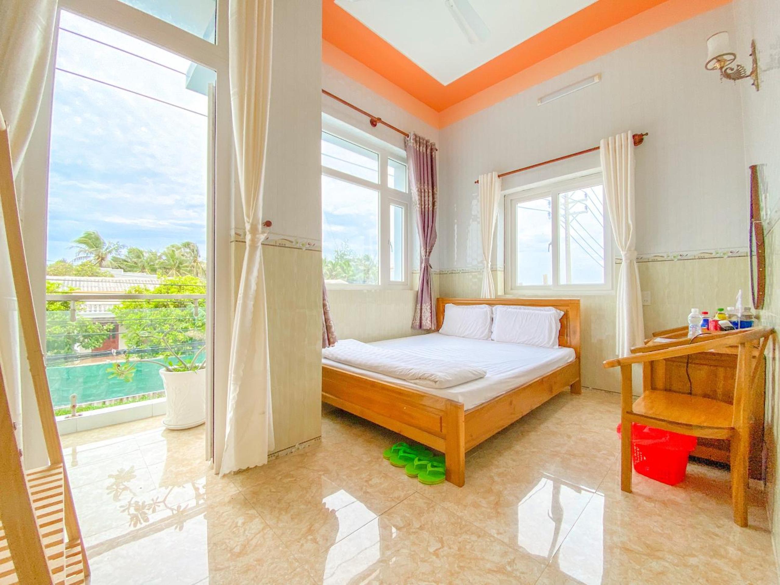 Double Room with Balcony photo 2