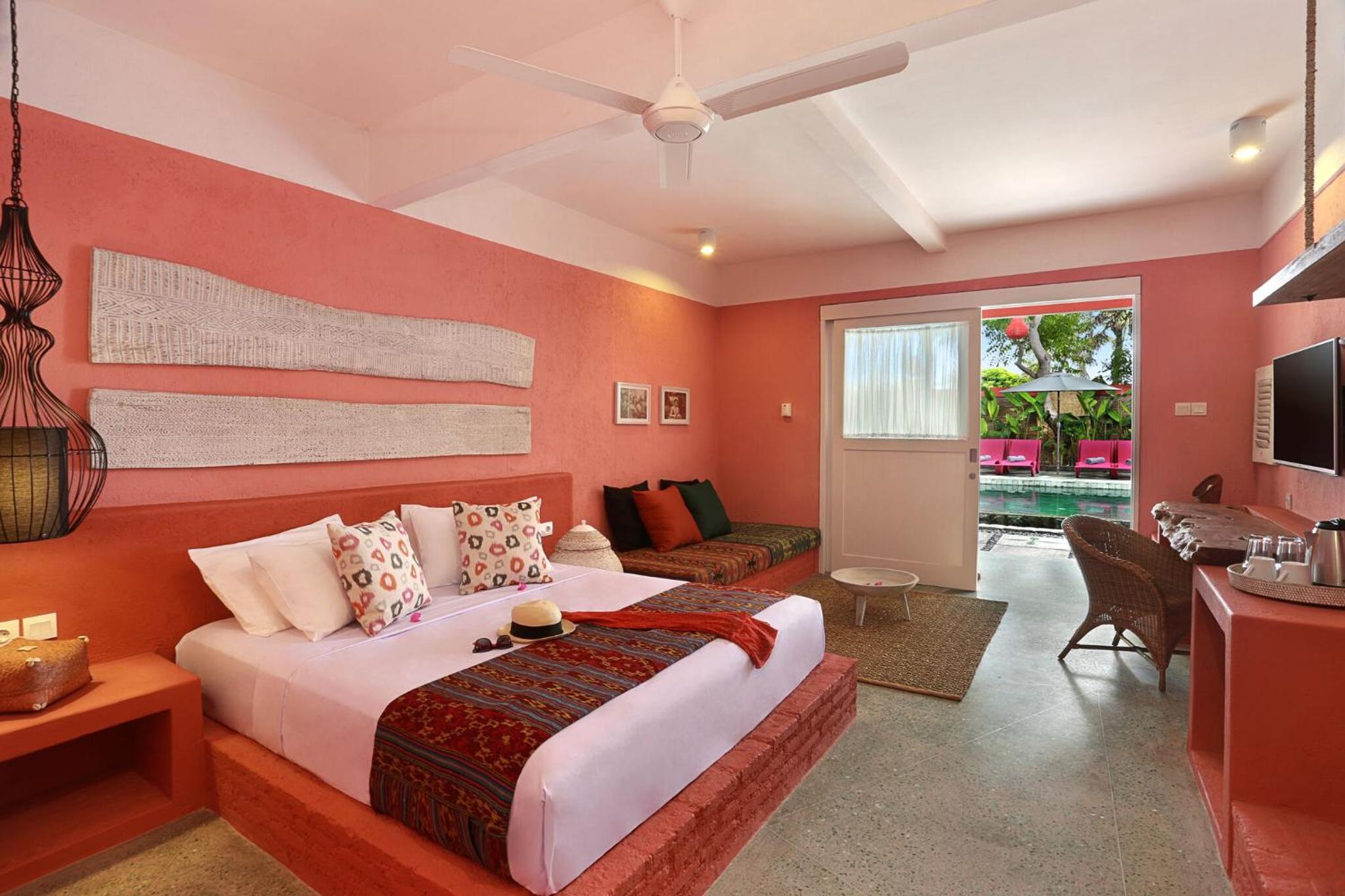 Grande Surprise Room