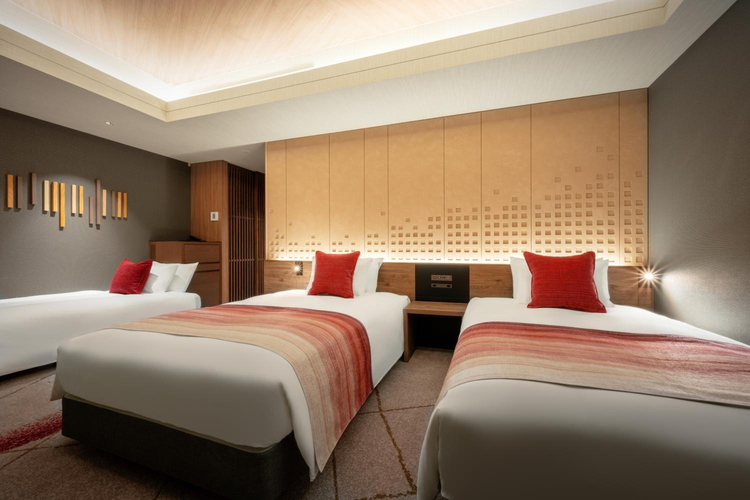 Superior Triple Room - Non-Smoking - South Tower