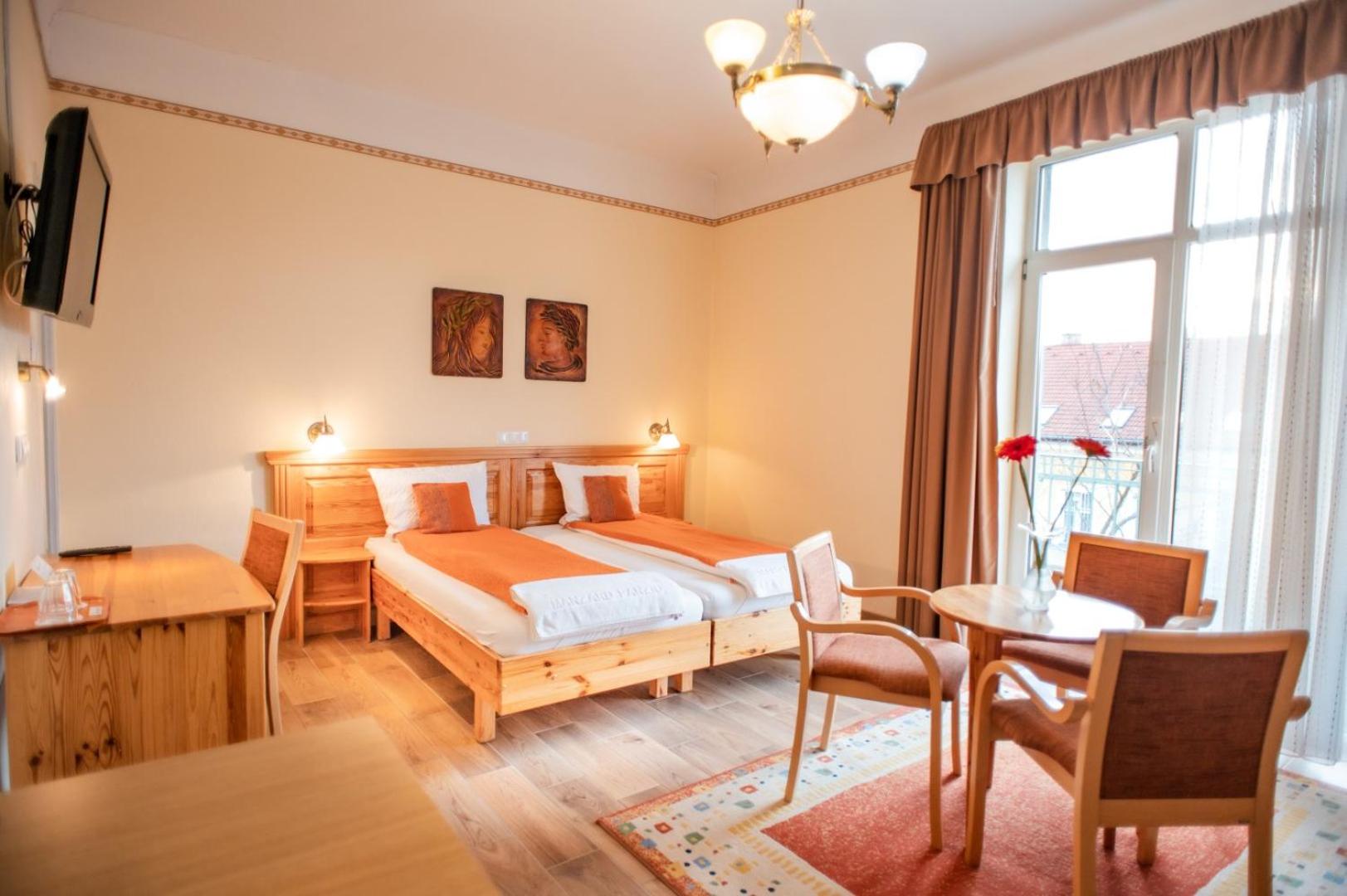 Triple Room - Photo 19