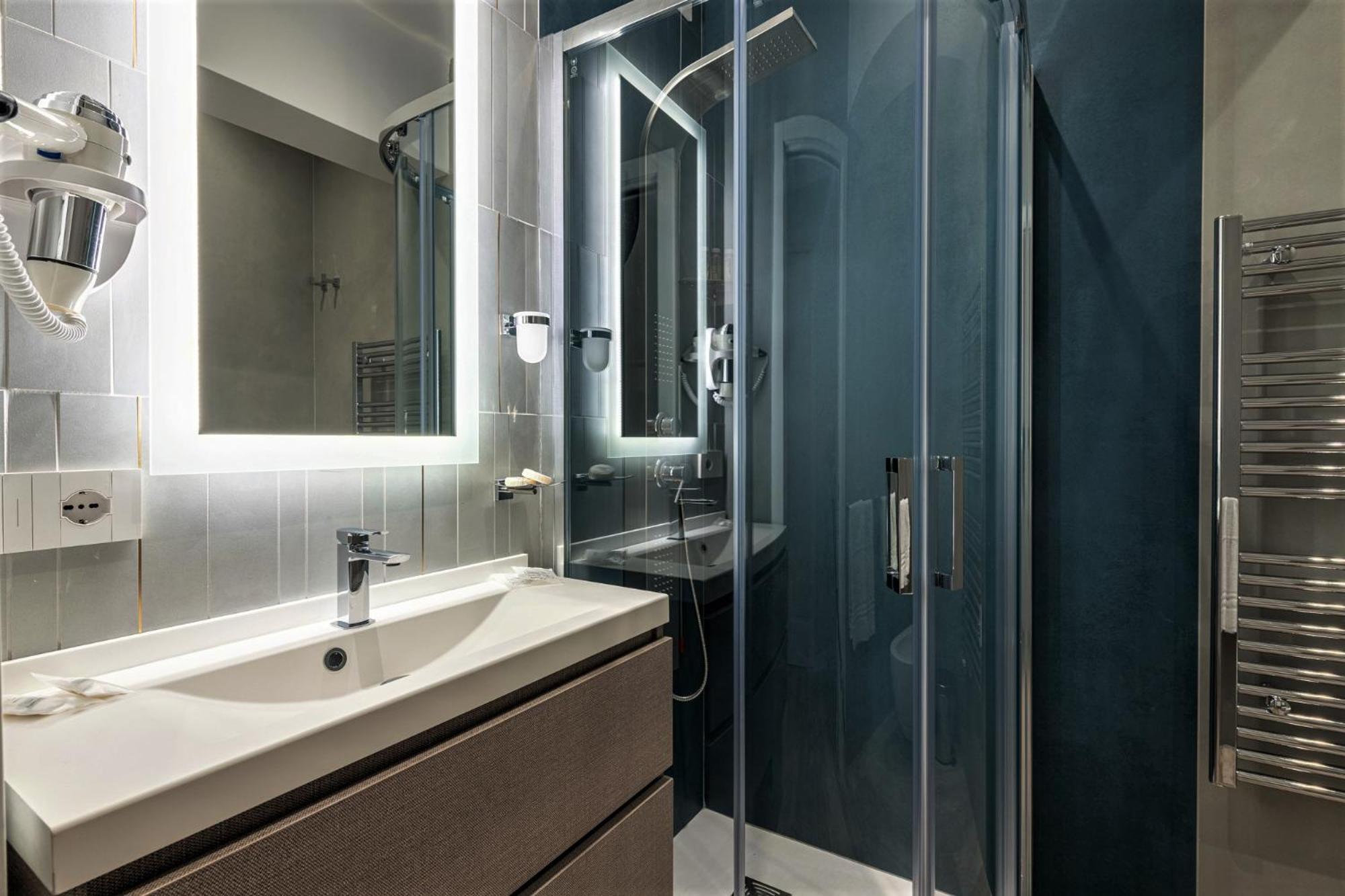 Superior Double Room - Photo 4