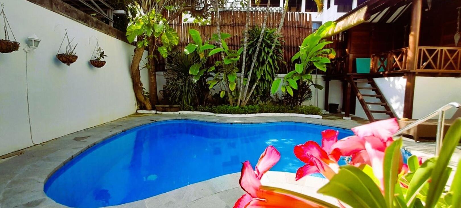 Villa photo 3