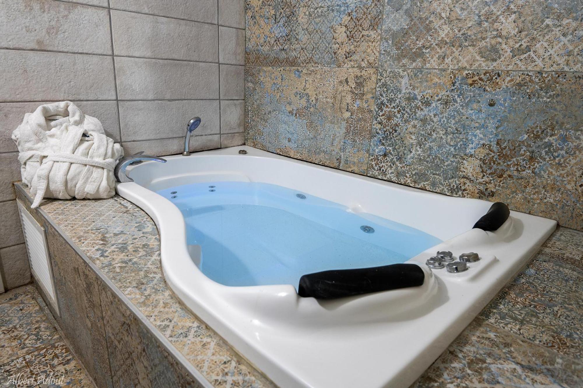 Family Suite - Photo 12