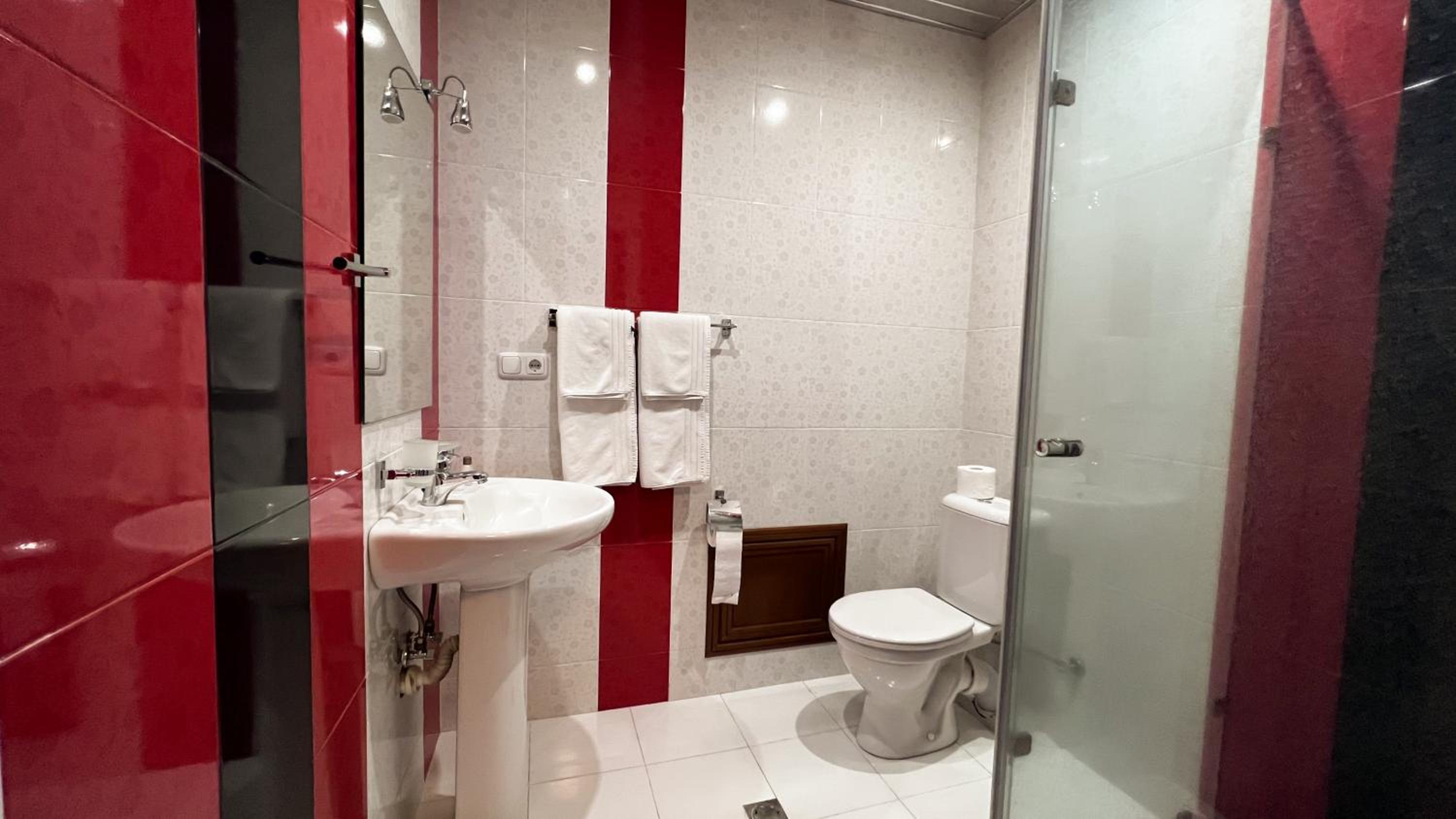Large Double Room
