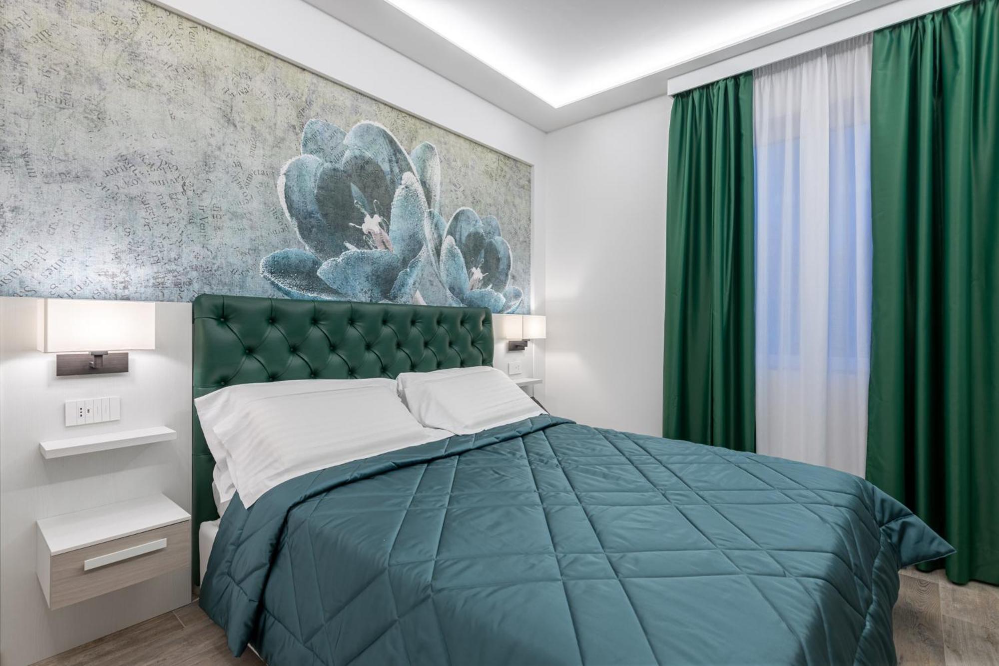 Superior Double Room - Photo 11