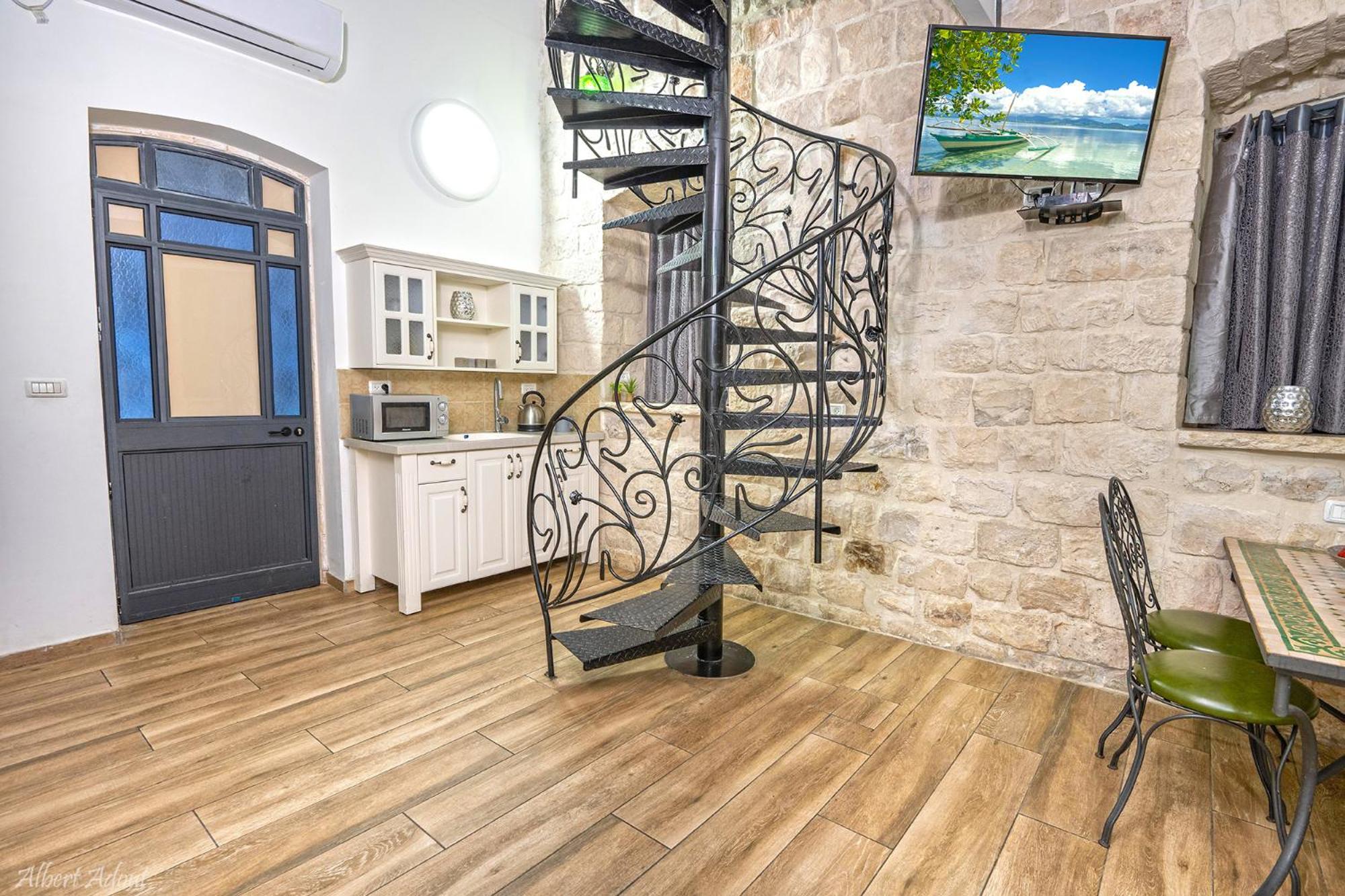 Family Suite - Photo 13