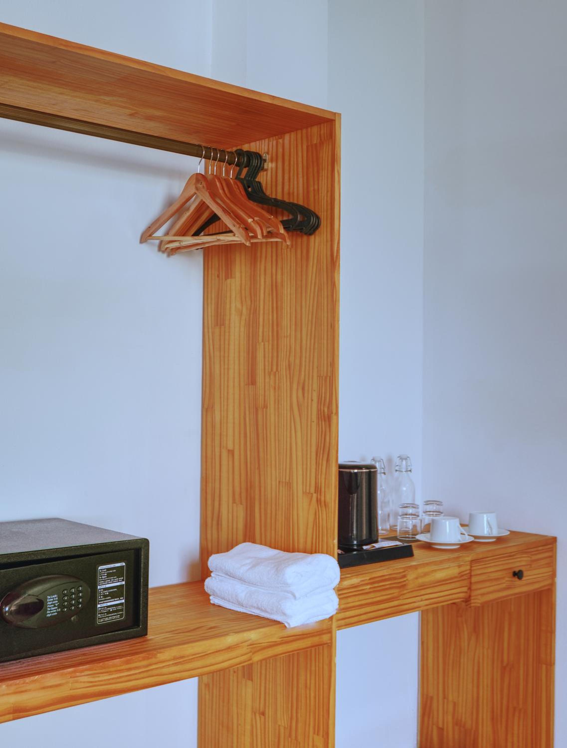 Standard Double or Twin Room - Photo 2