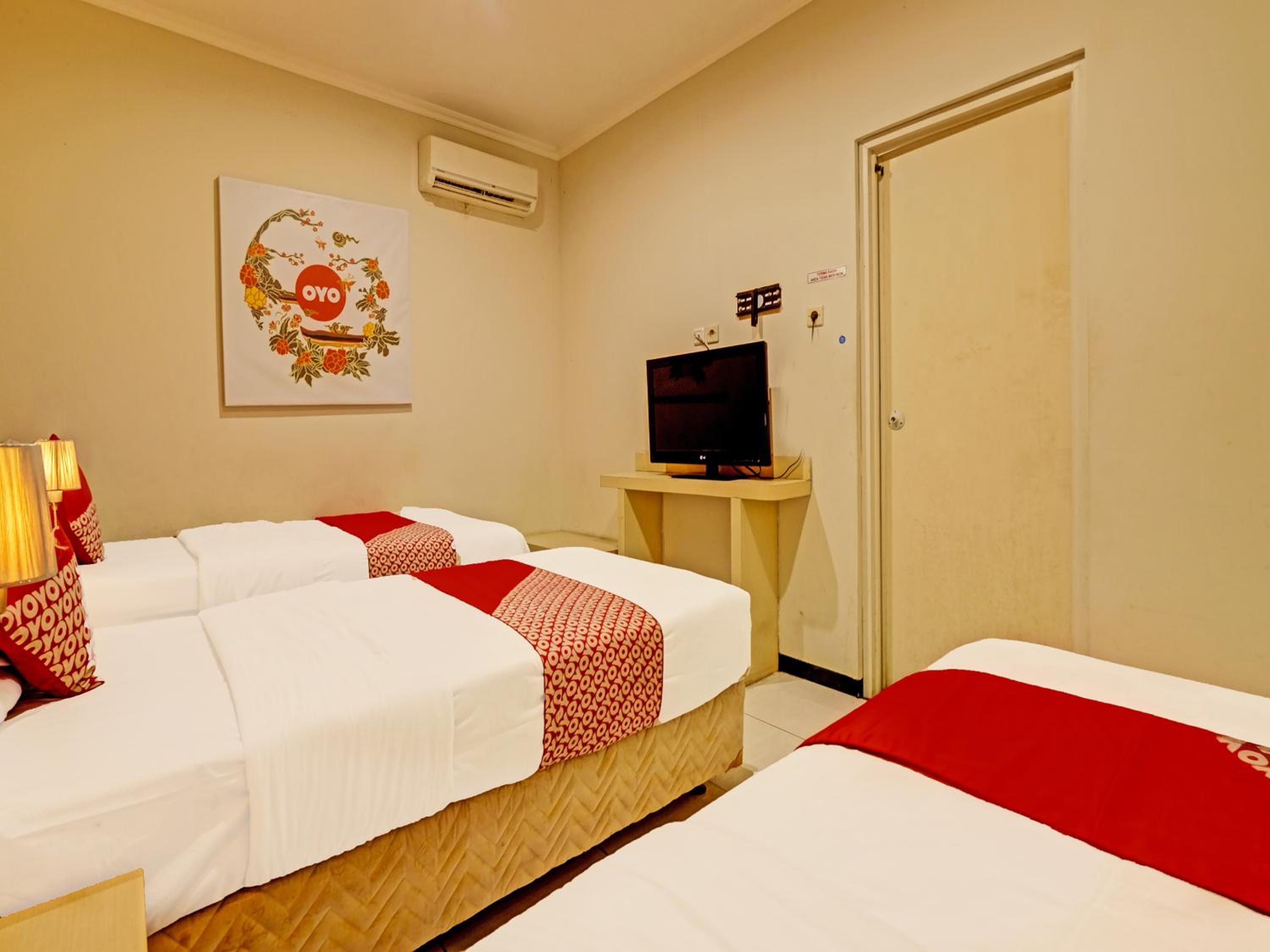 Superior Suite - Photo 7