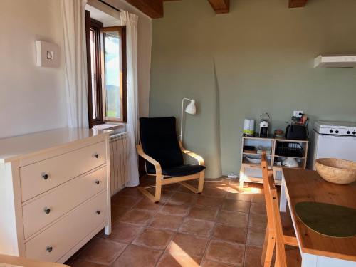 Apartment with Mountain View photo 3