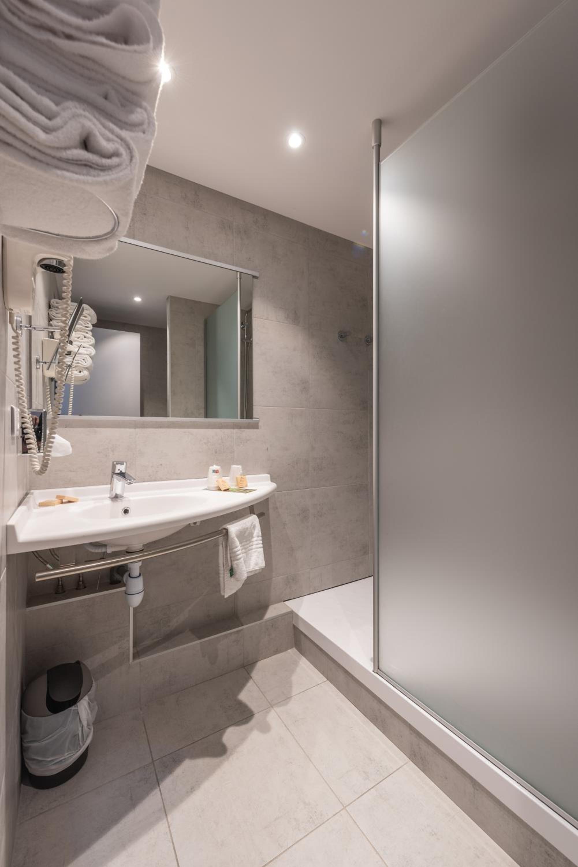 Classic Double Room - Photo 2