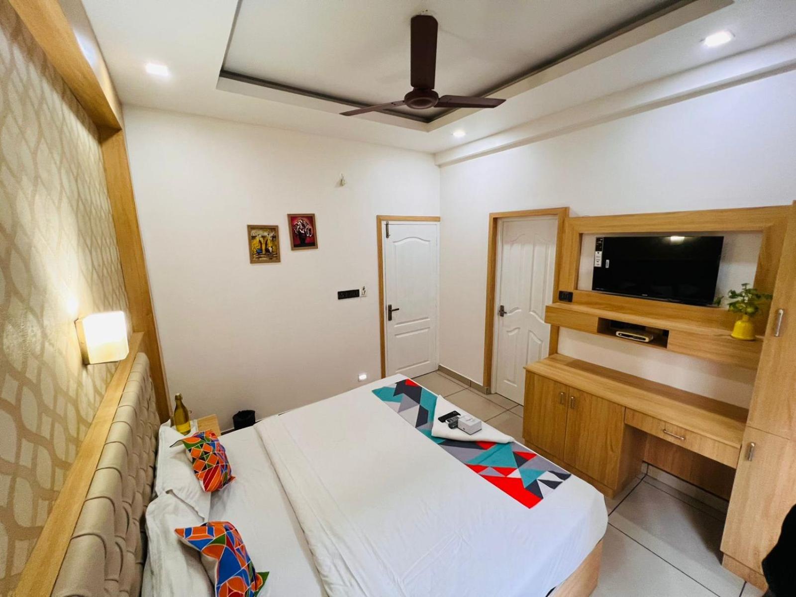 Standard Double Room - Photo 1