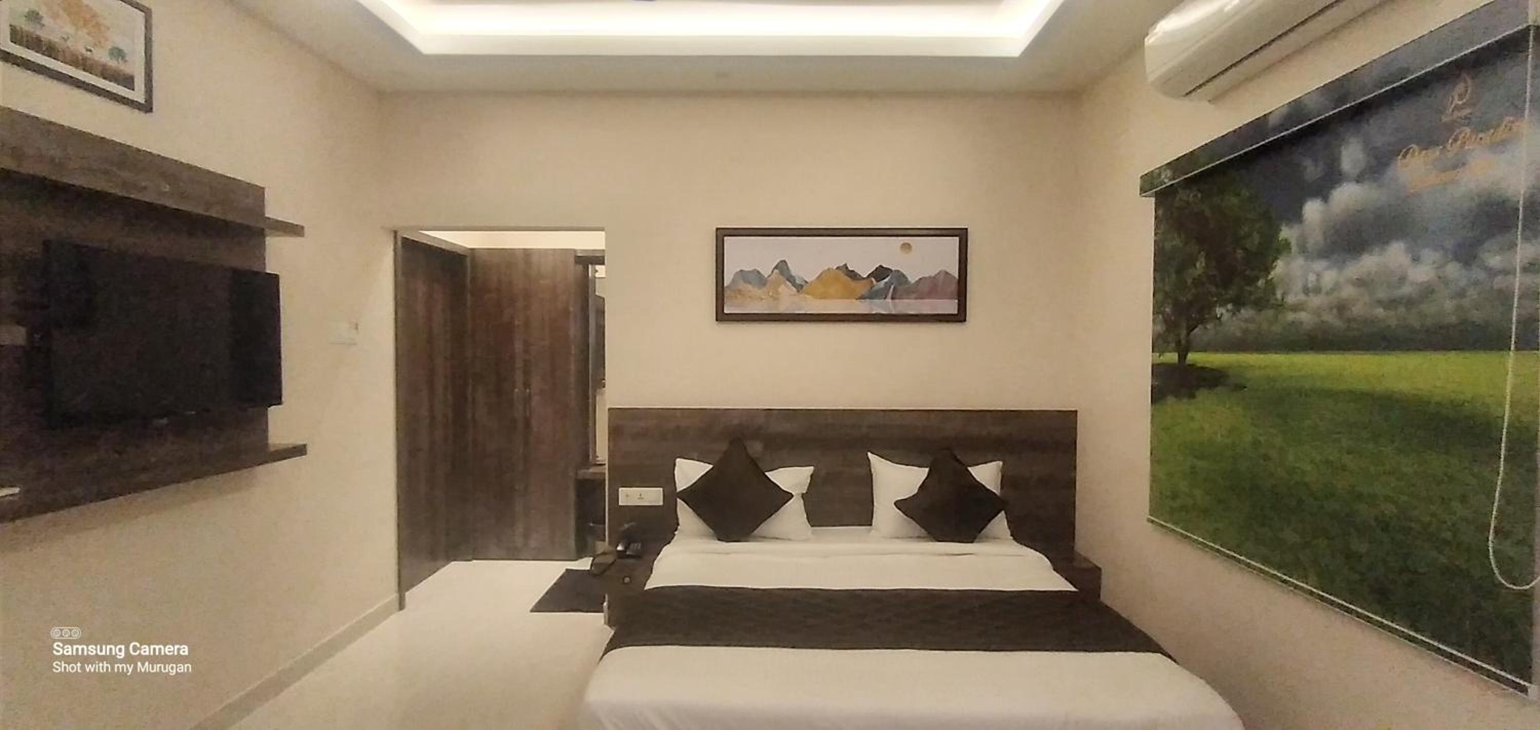 Double Room with Mountain View - Photo 1