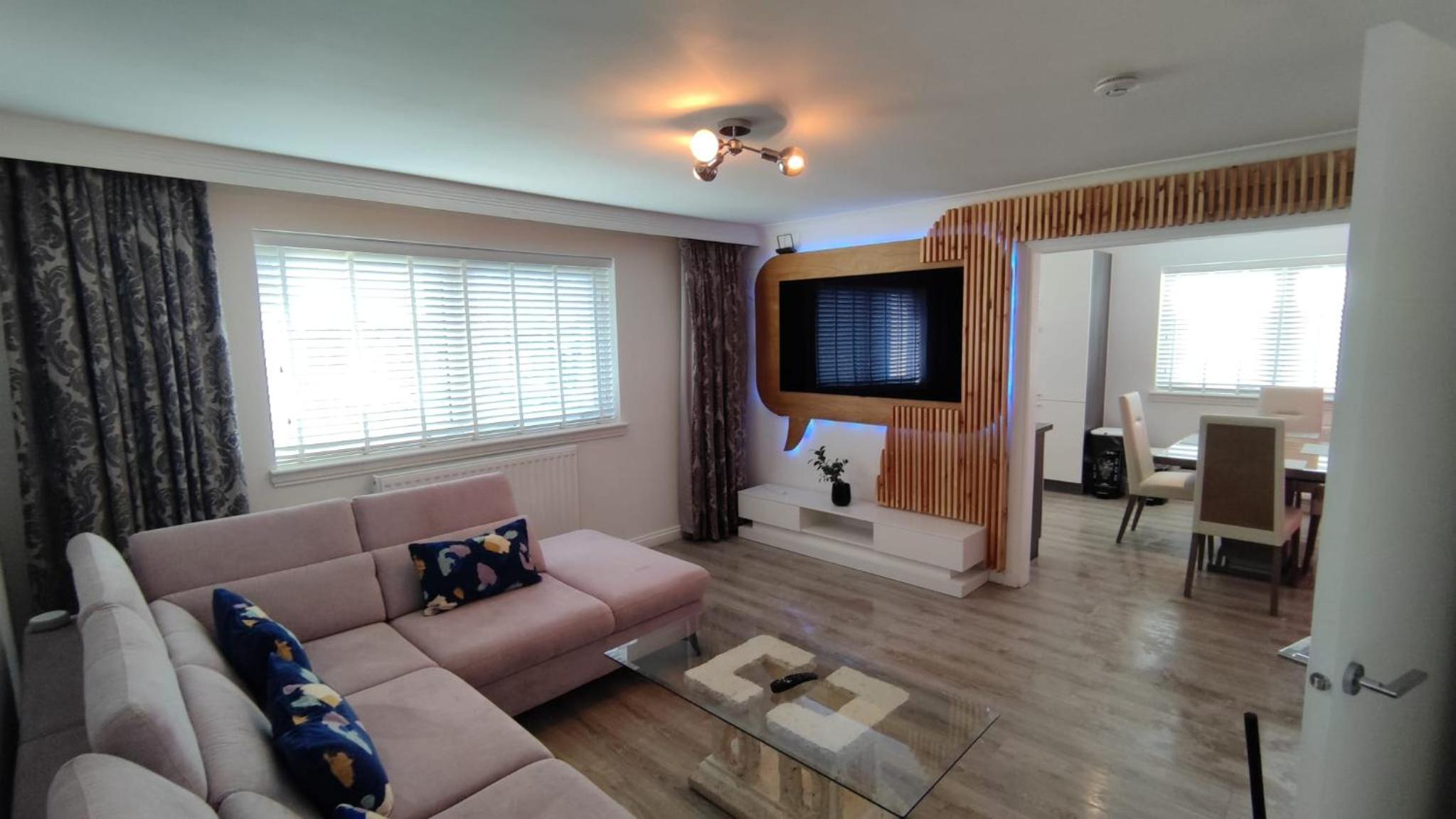 Two-Bedroom Apartment - Photo 19