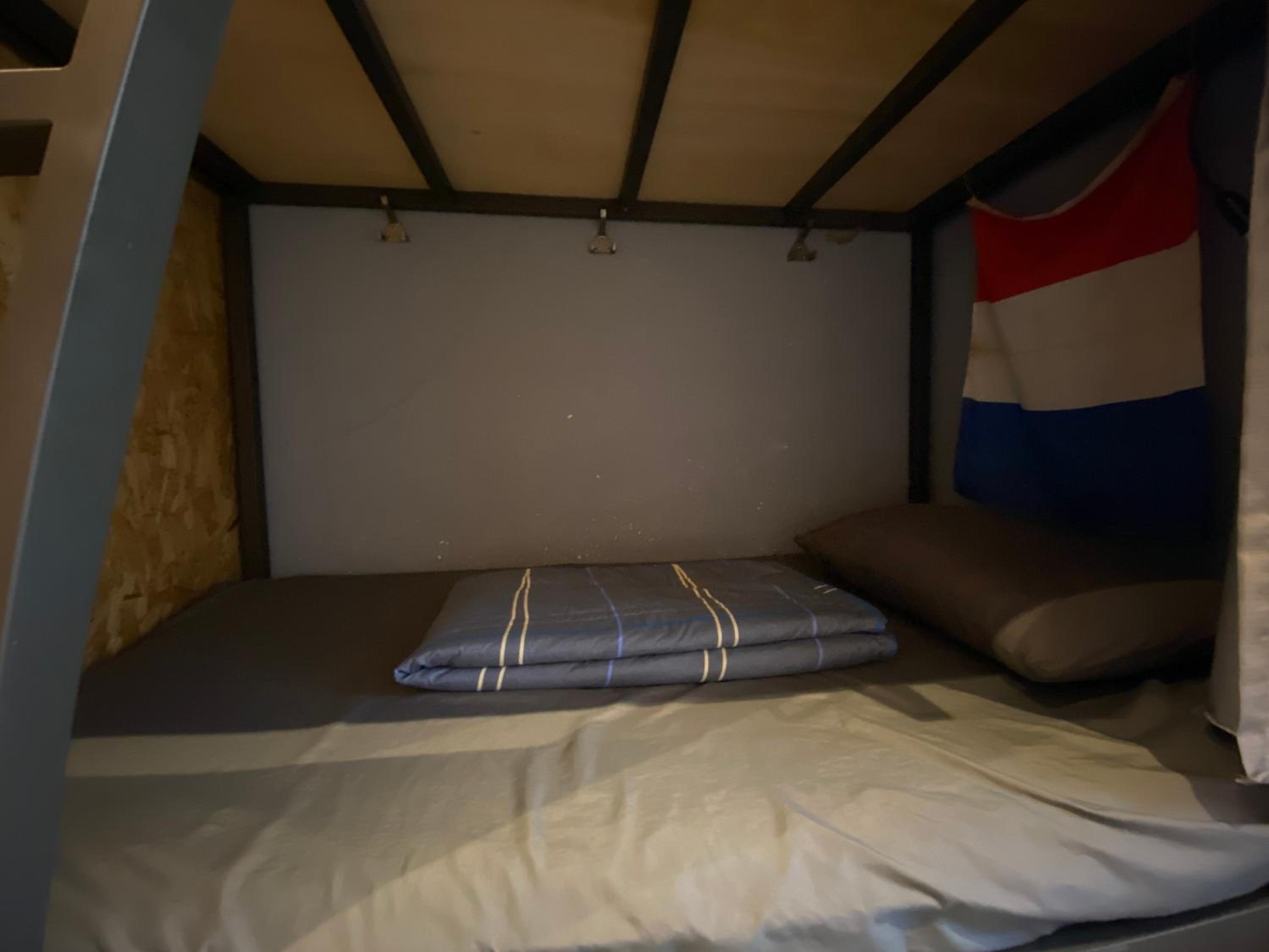 Bed in 4-Bed Female Dormitory Room photo 1