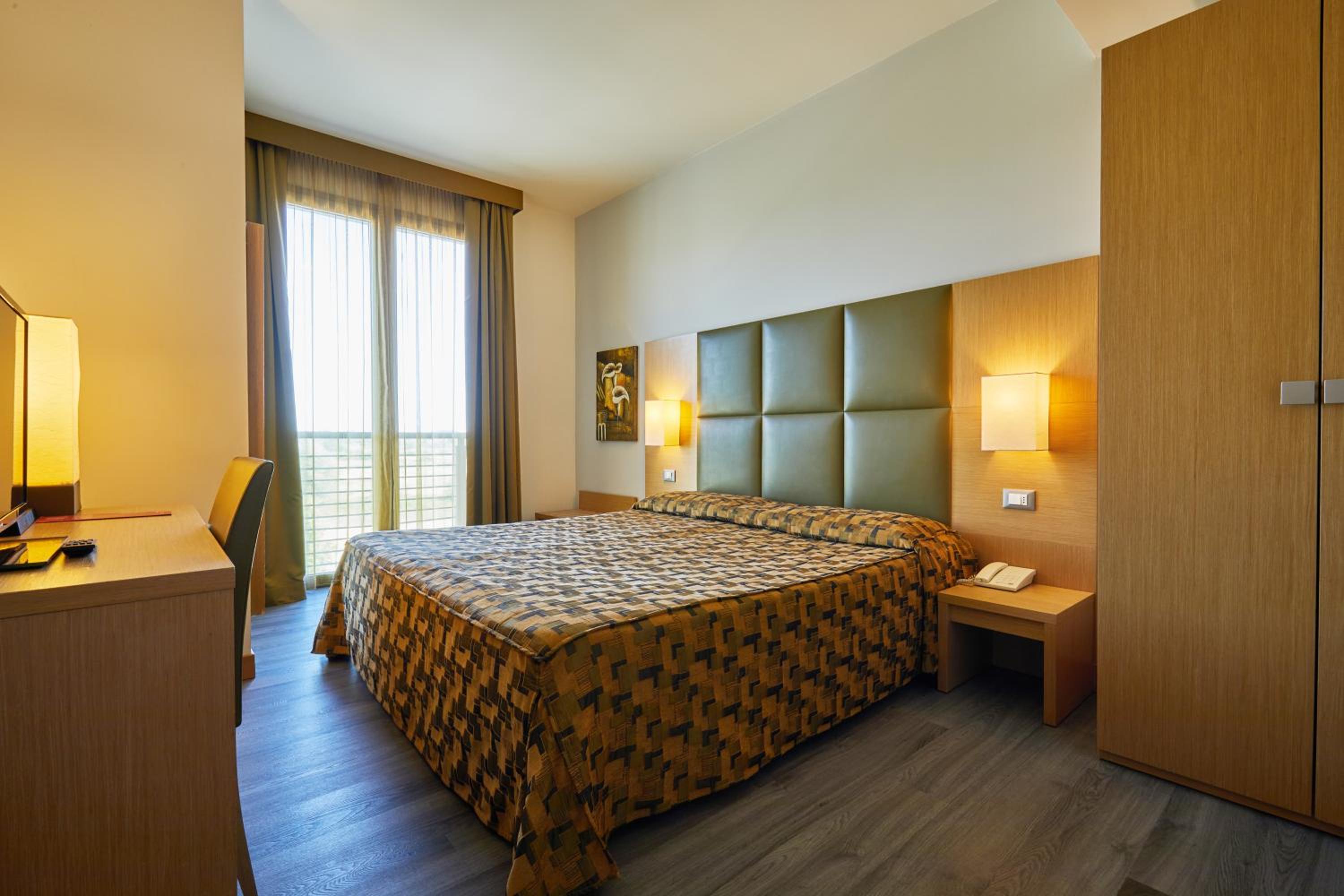 Double or Twin Room photo 1
