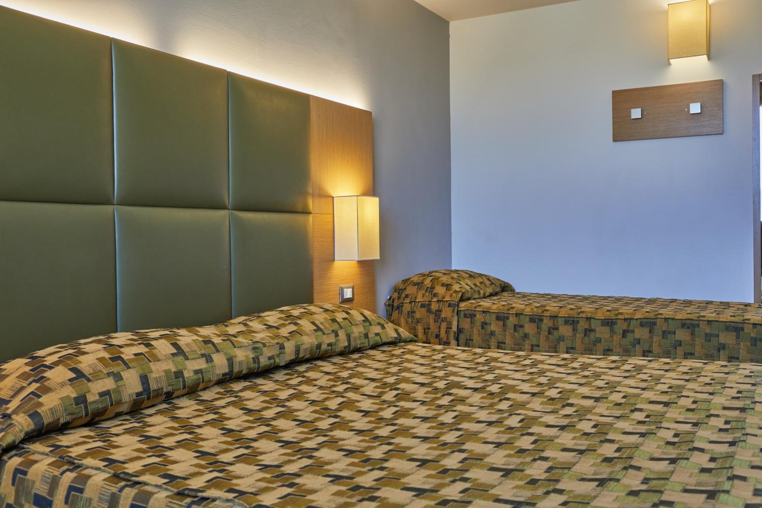 Triple Room photo 3