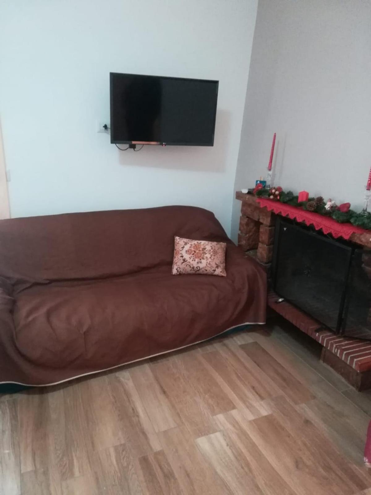 Triple Room with Private Bathroom photo 1