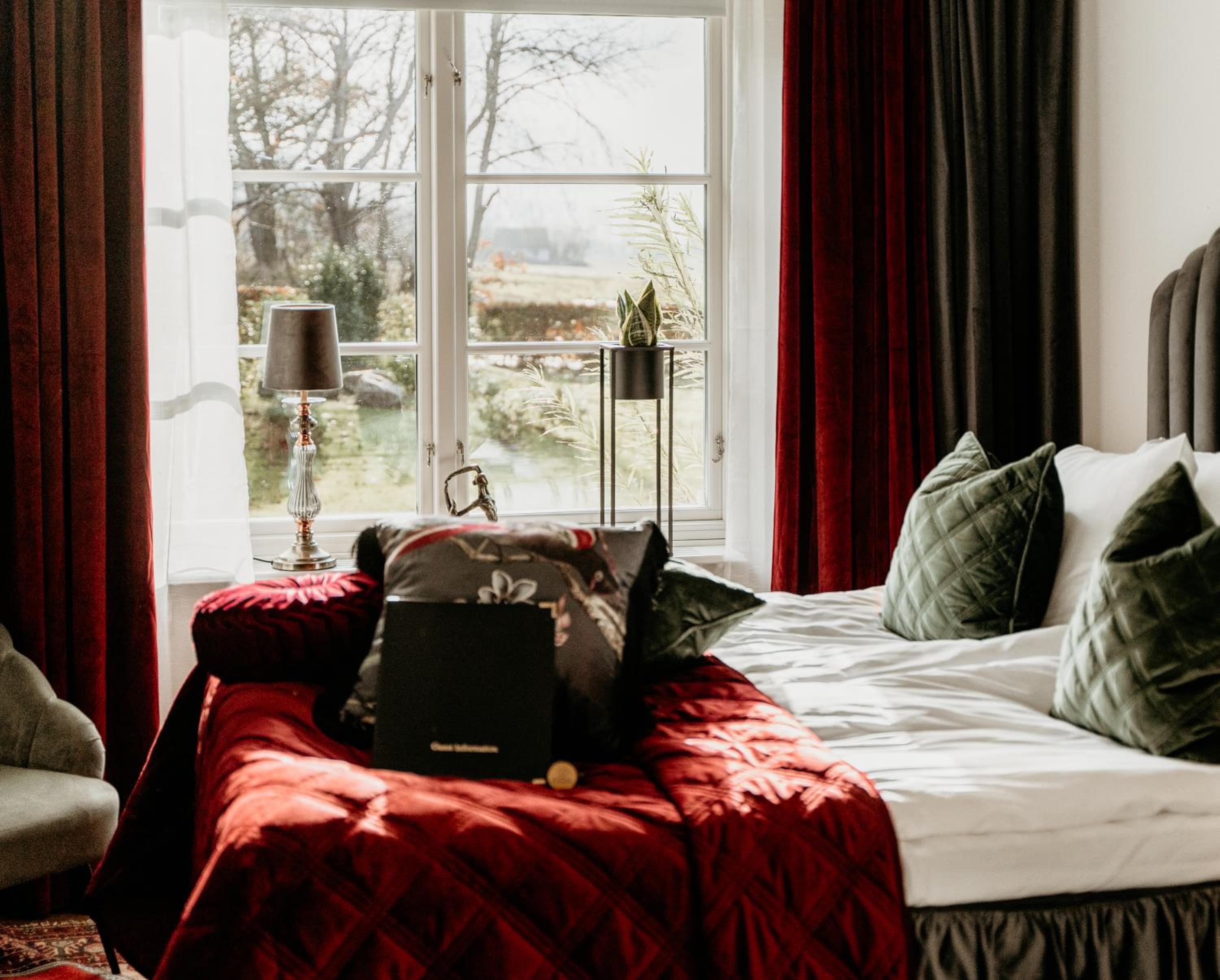Double Room with Balcony - Photo 22