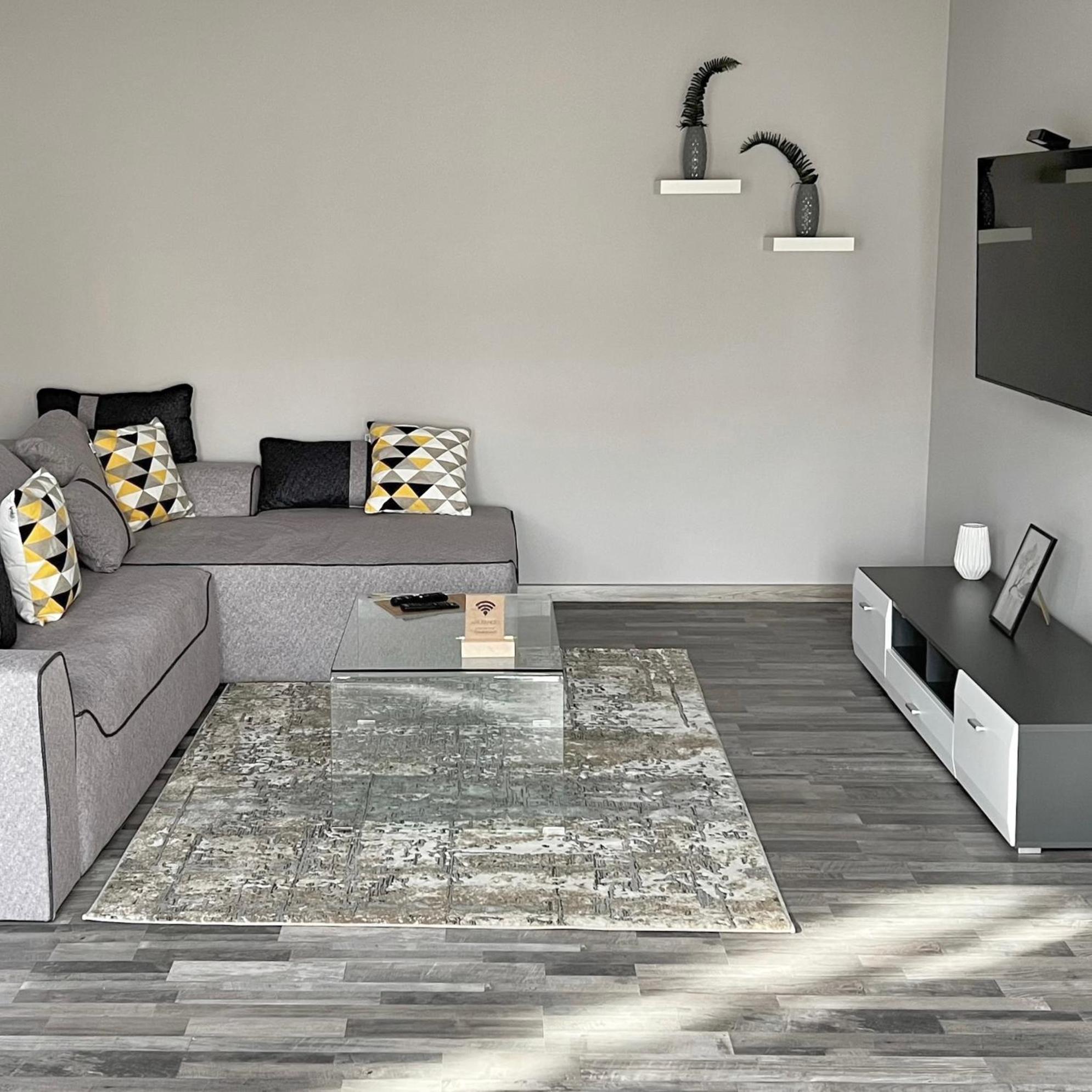 Superior King Suite - Photo 16