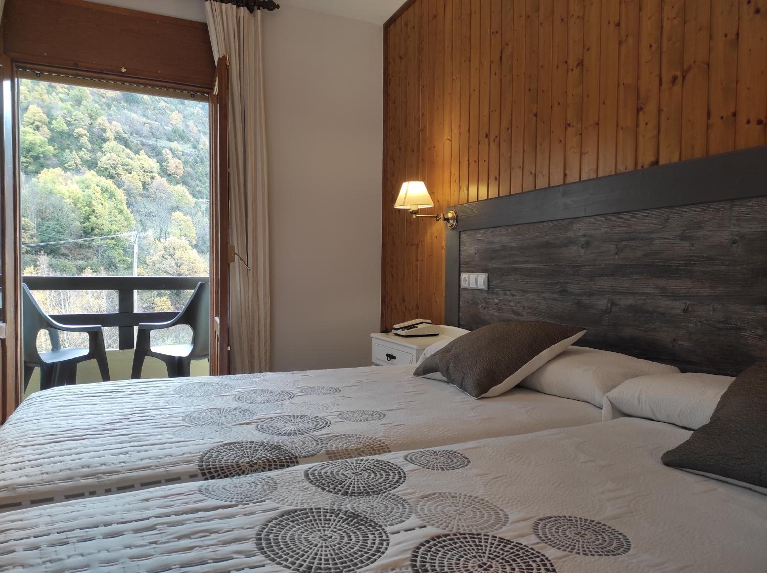 Habitación Individual Estándar con Balcón