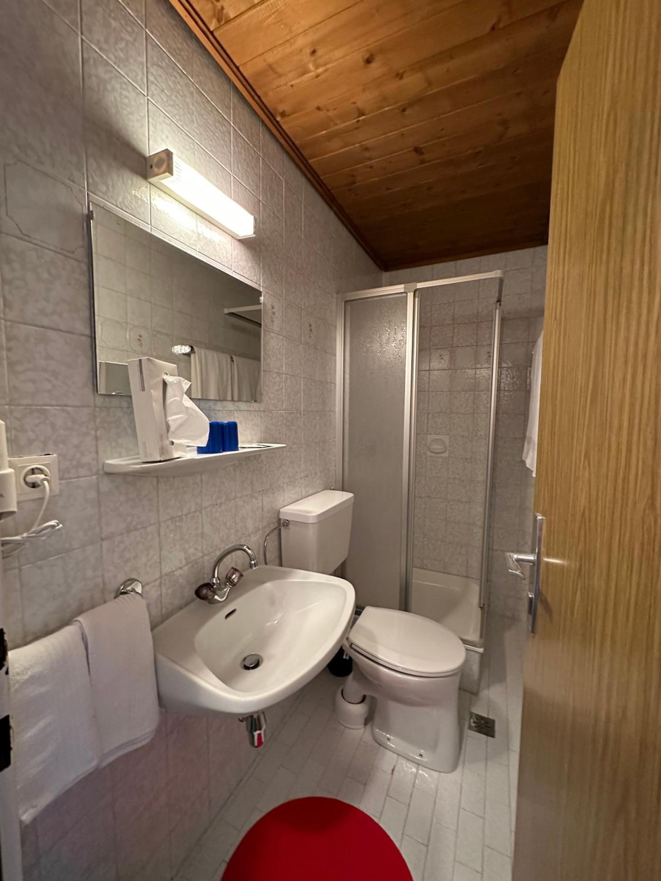 Small Double Room photo 2