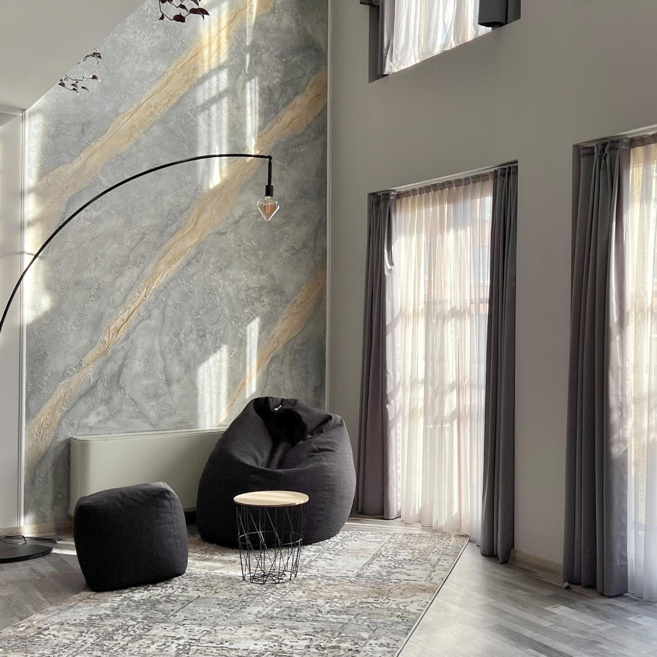 Superior King Suite - Photo 8