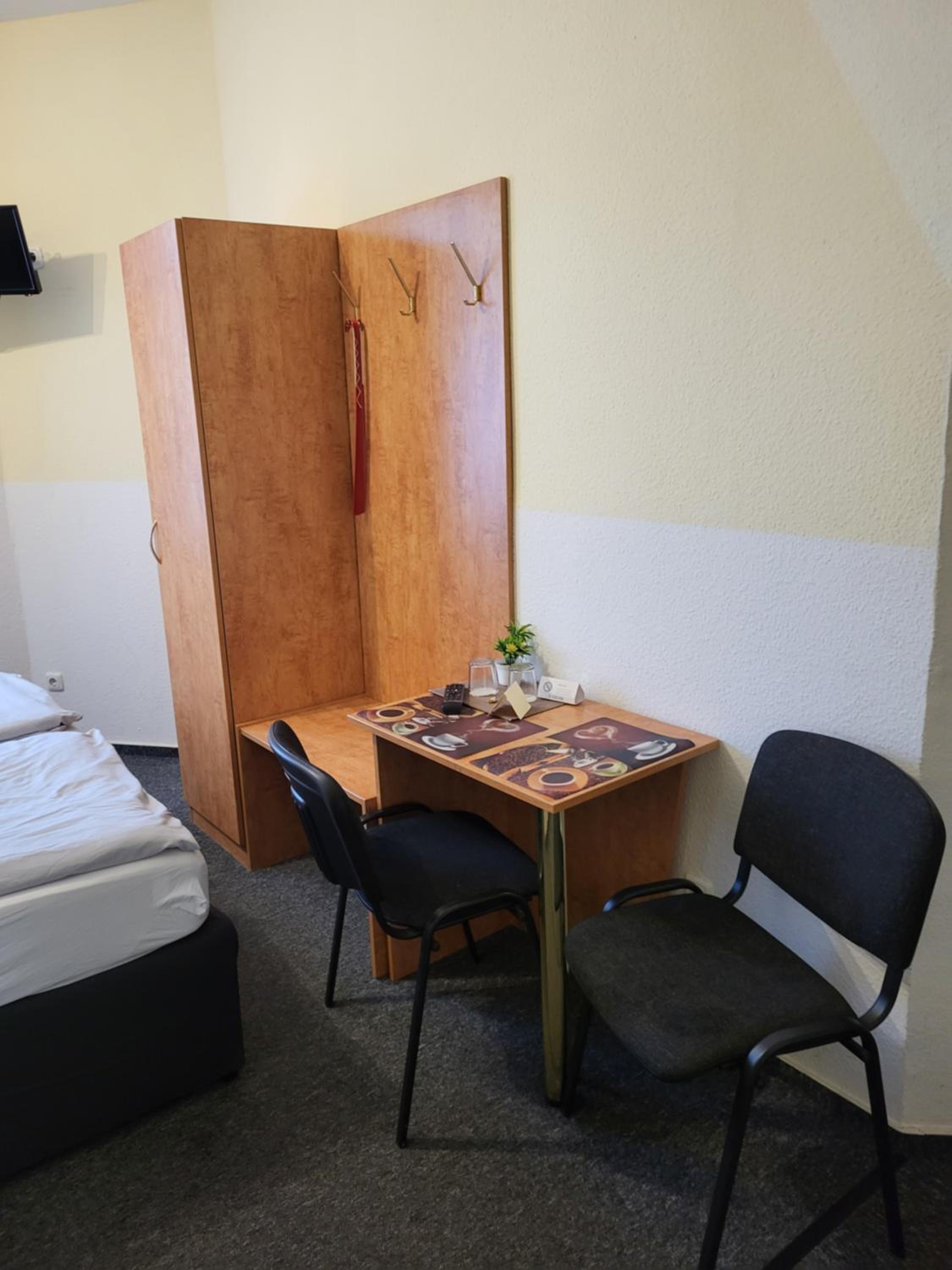 Double or Twin Room with Shower photo 3