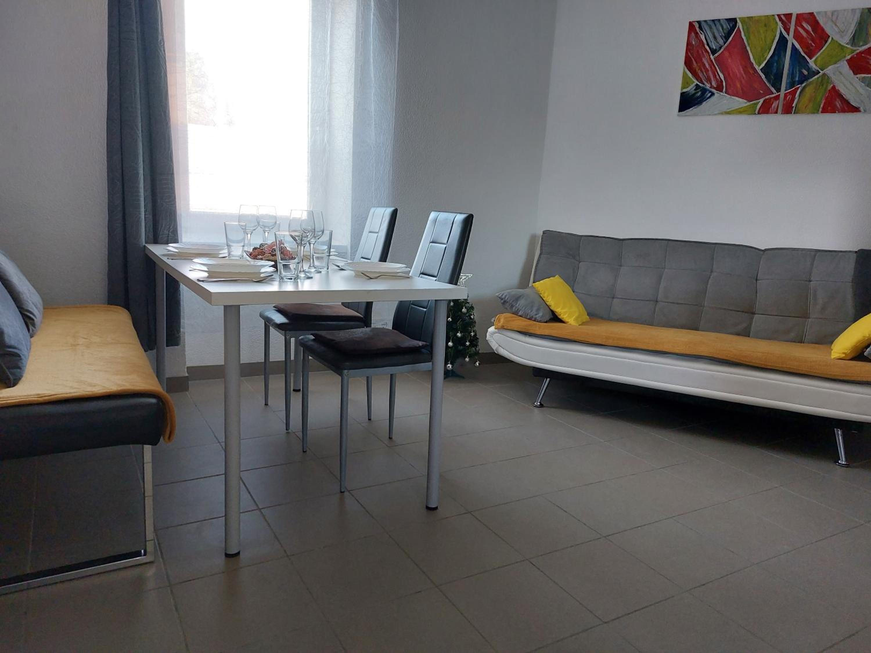 Apartment - Ground Floor photo 3
