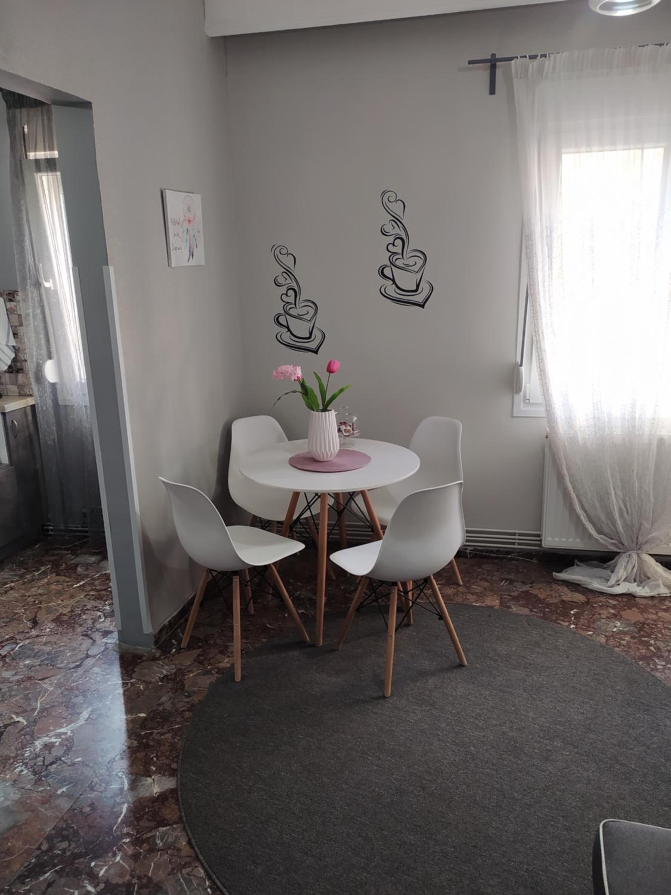 Apartment - Photo 17