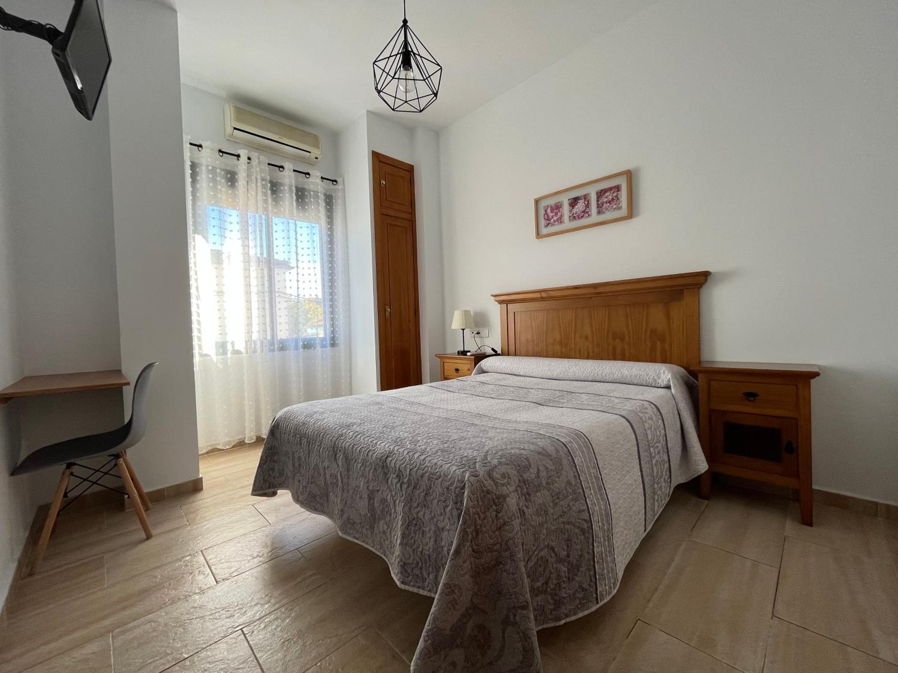 Double Room - Photo 5