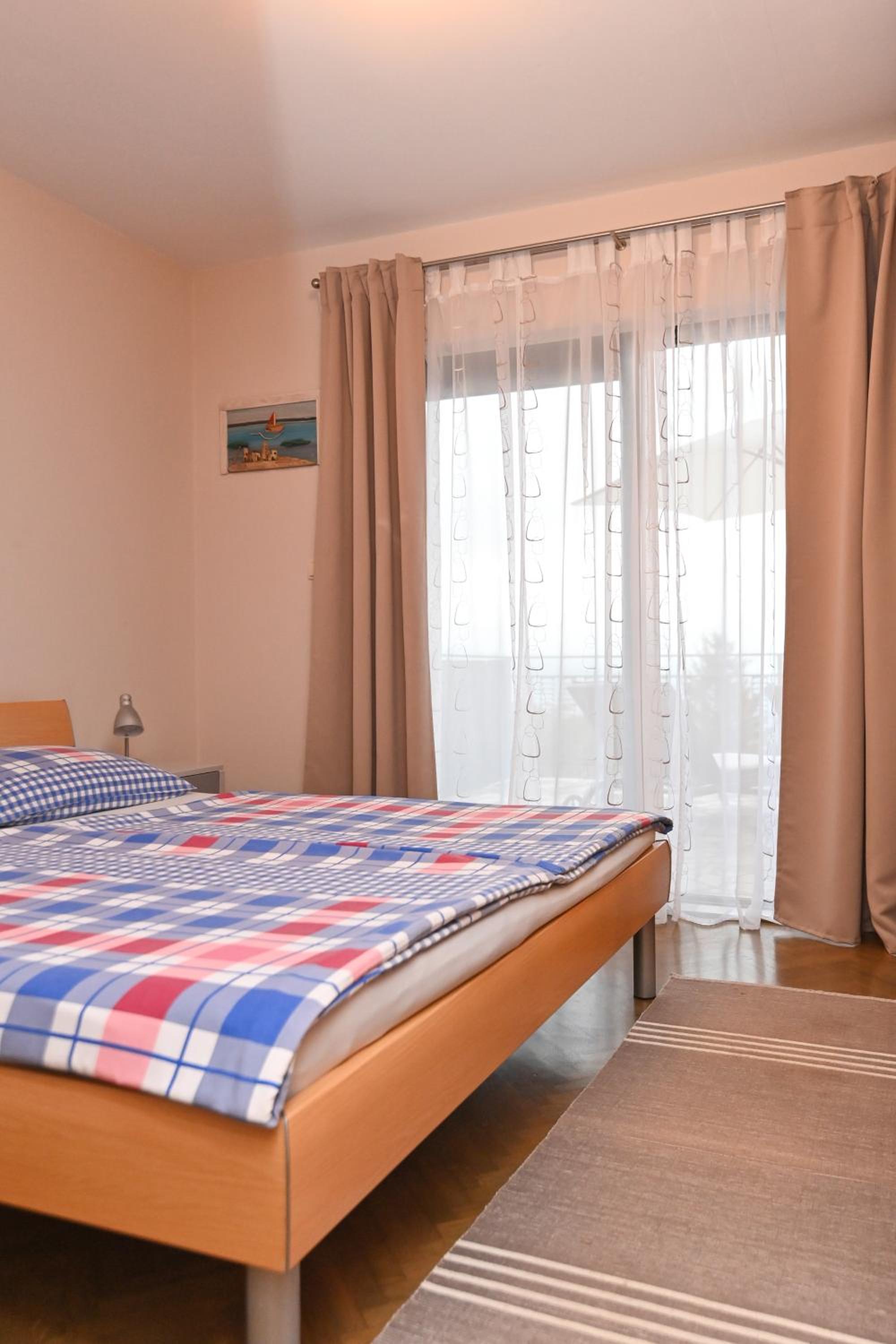 Apartment with Sea View - Photo 25