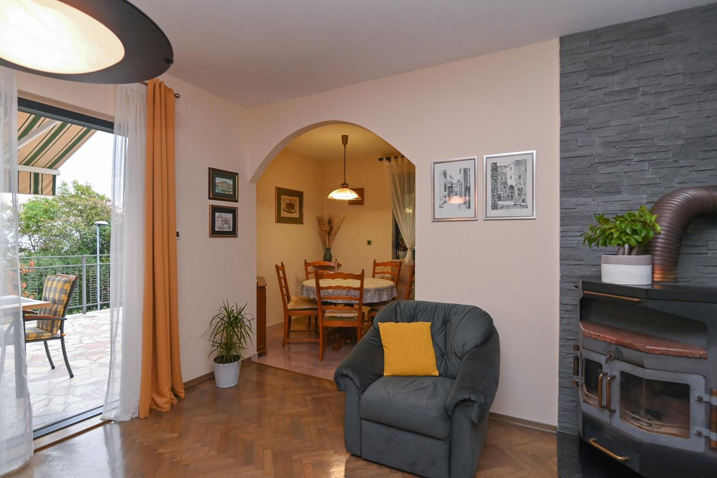 Apartment with Sea View - Photo 24
