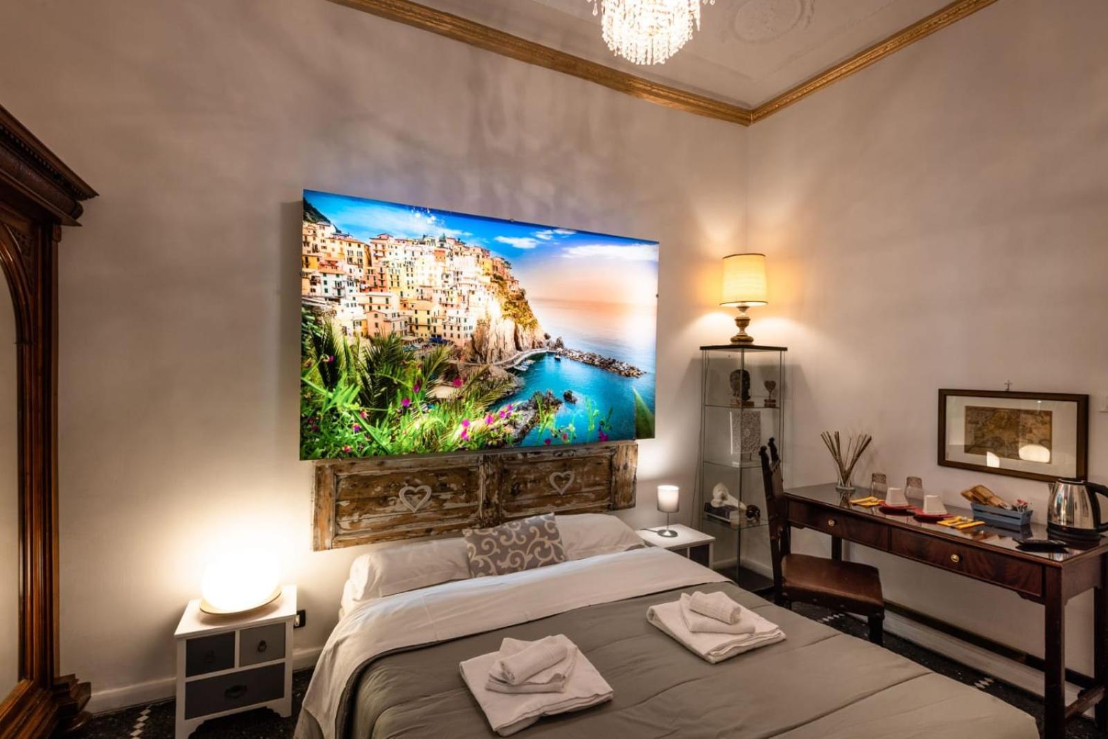 Large Double Room photo 1