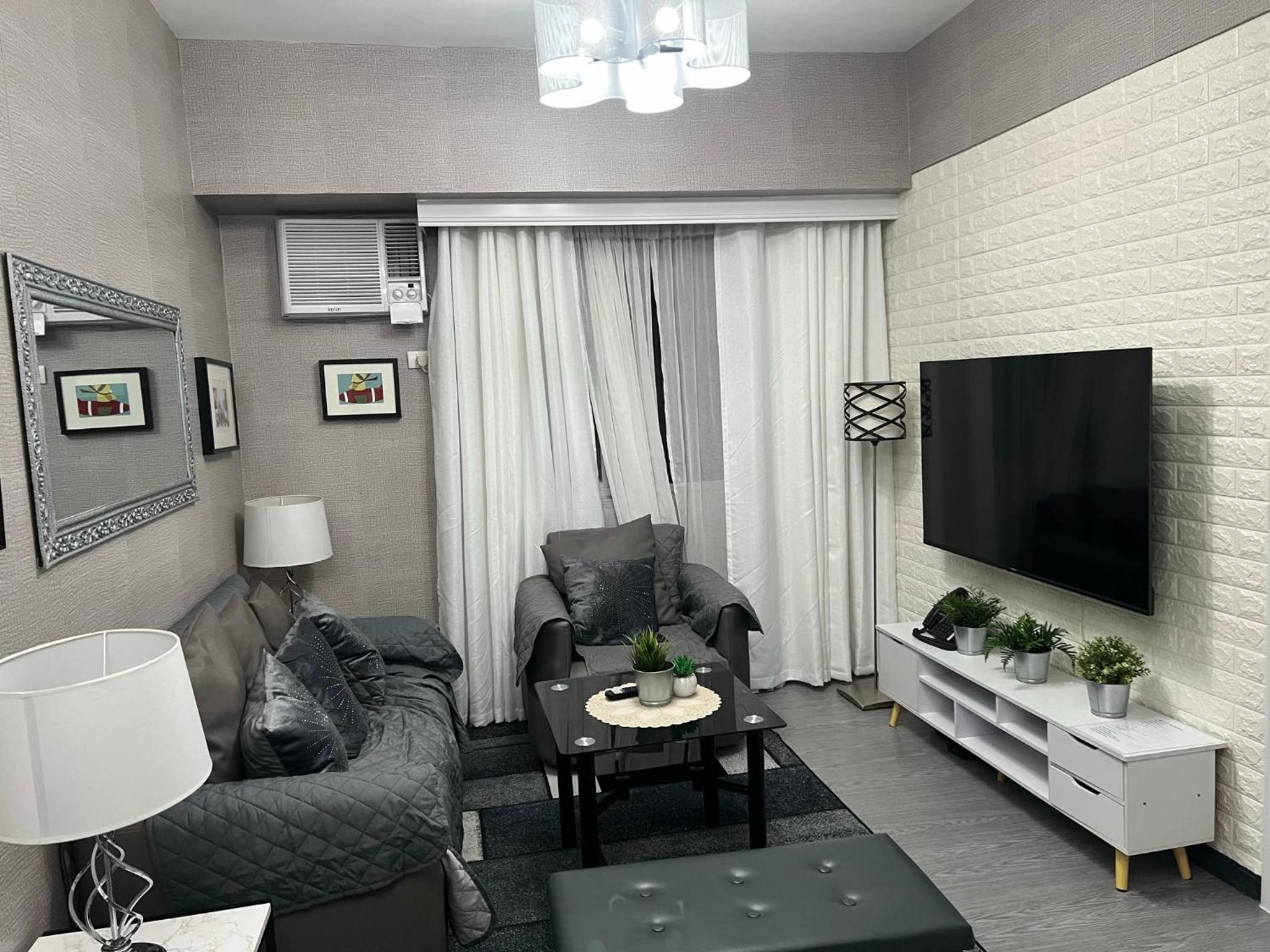 Two-Bedroom Apartment - Photo 6