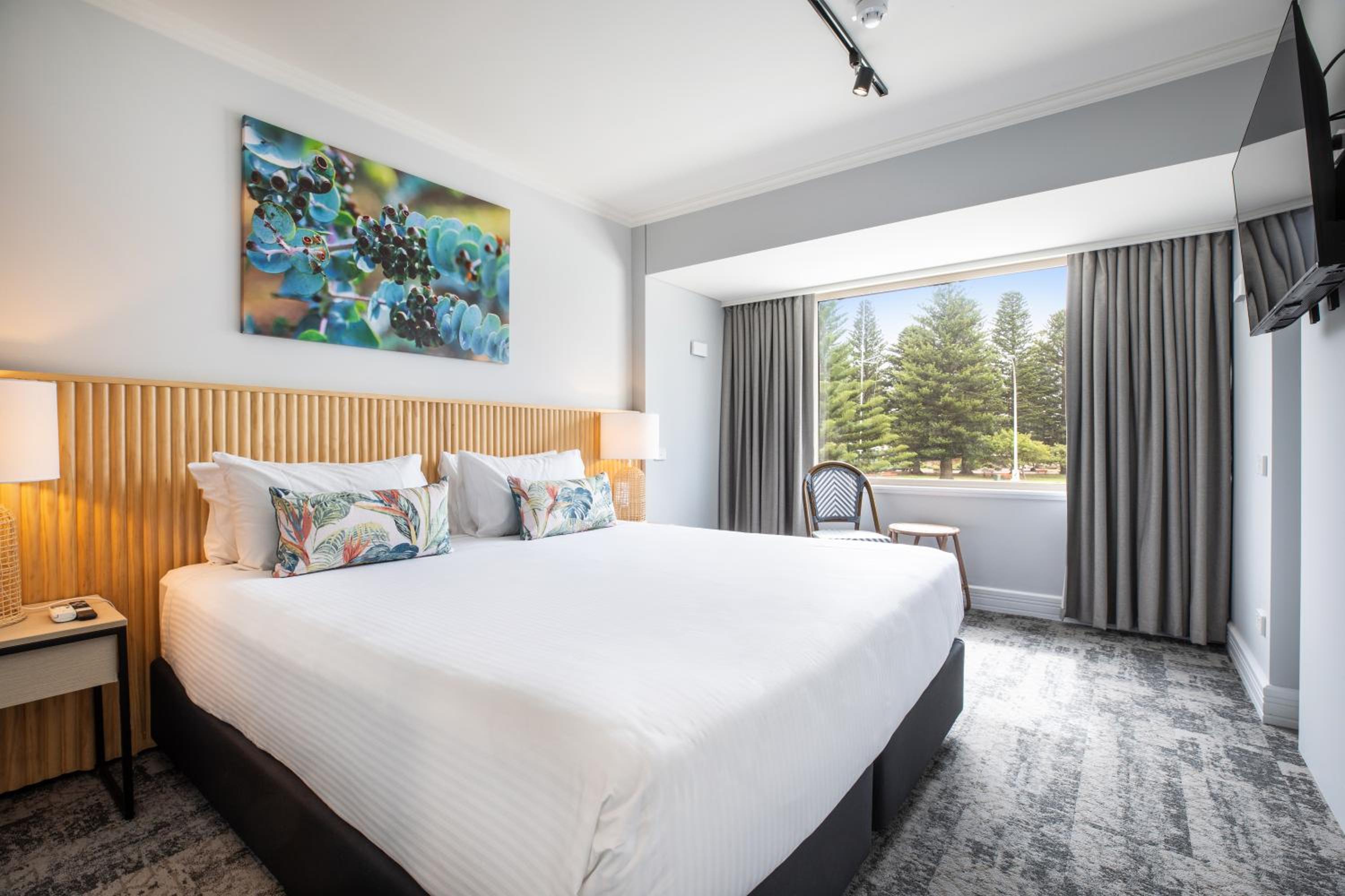 Superior Ocean View Suite