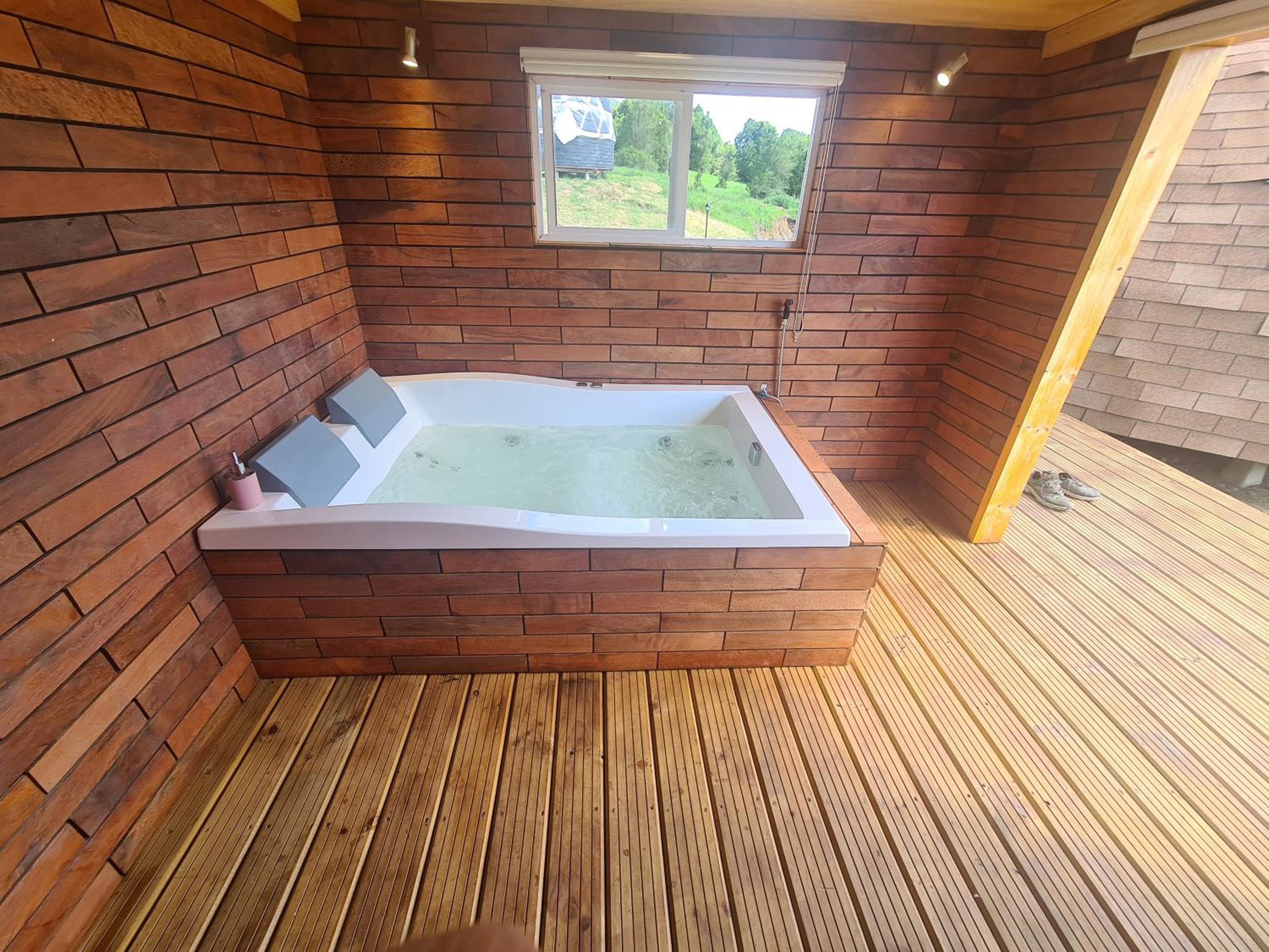 Deluxe Bungalow with Sea View photo 2