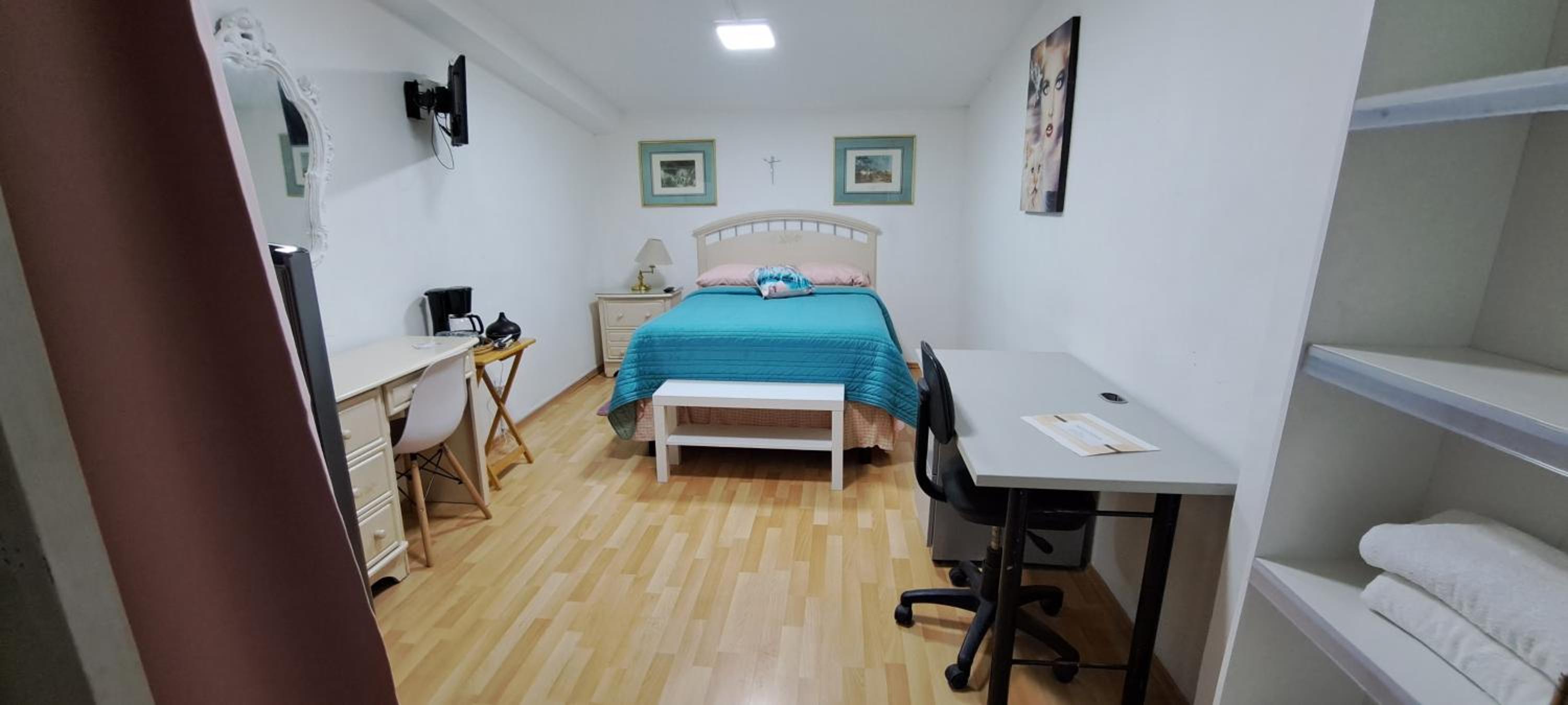 Double Room - Photo 6