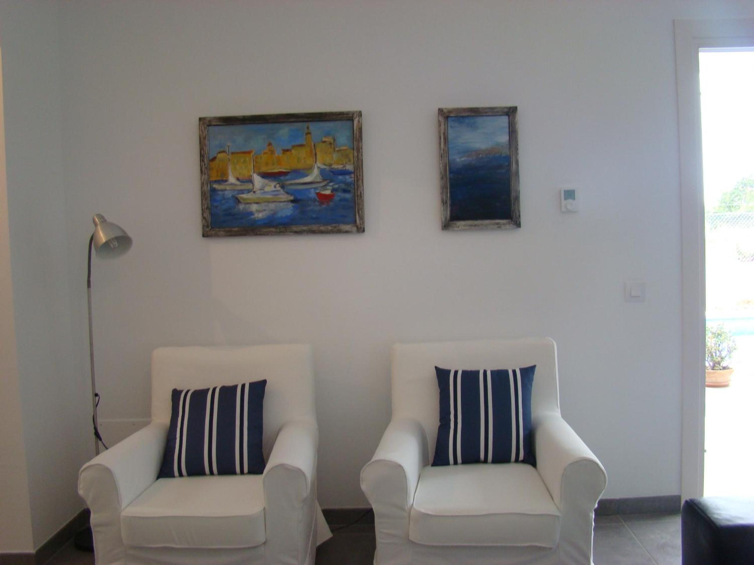Casa de cuatro habitaciones
