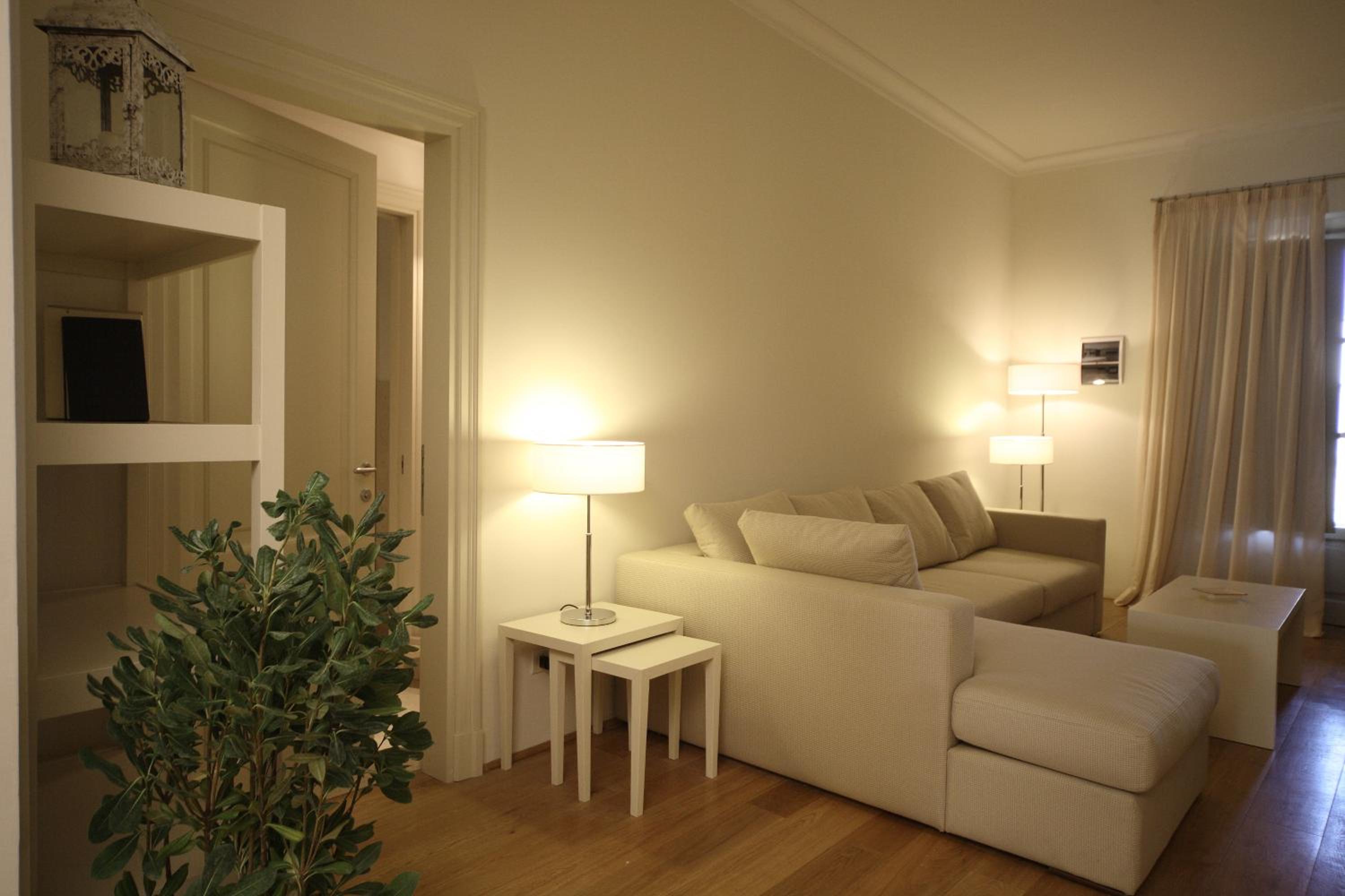 Two-Bedroom Apartment - Photo 29