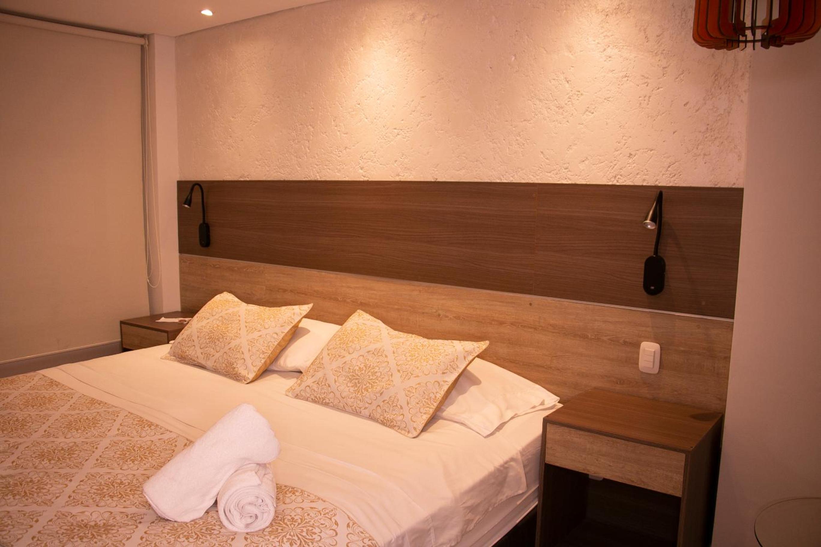 Superior King Room - Photo 6